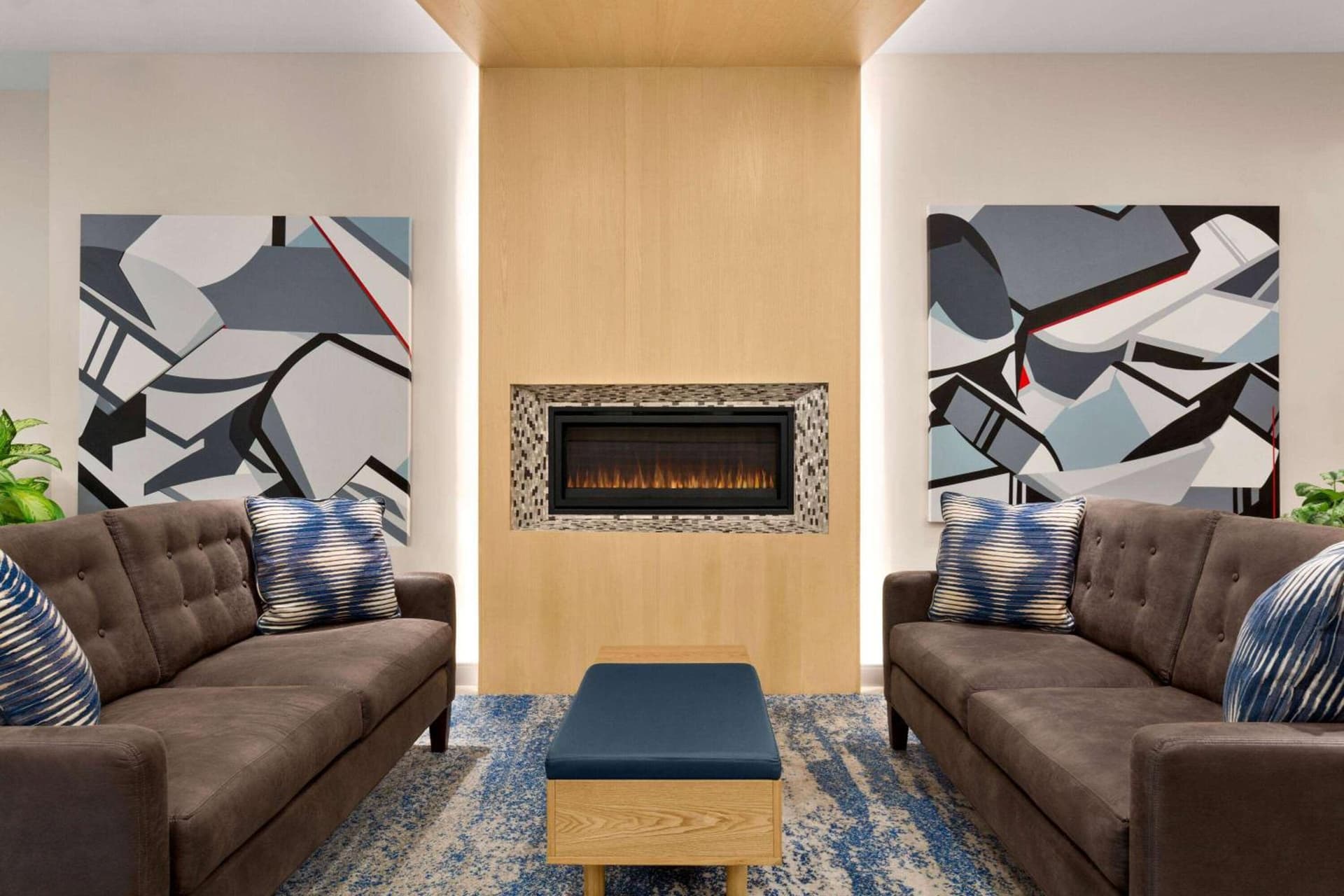 Wingate by Wyndham Bronx Haven Park property views in Bronx, NY — gallery photo 3