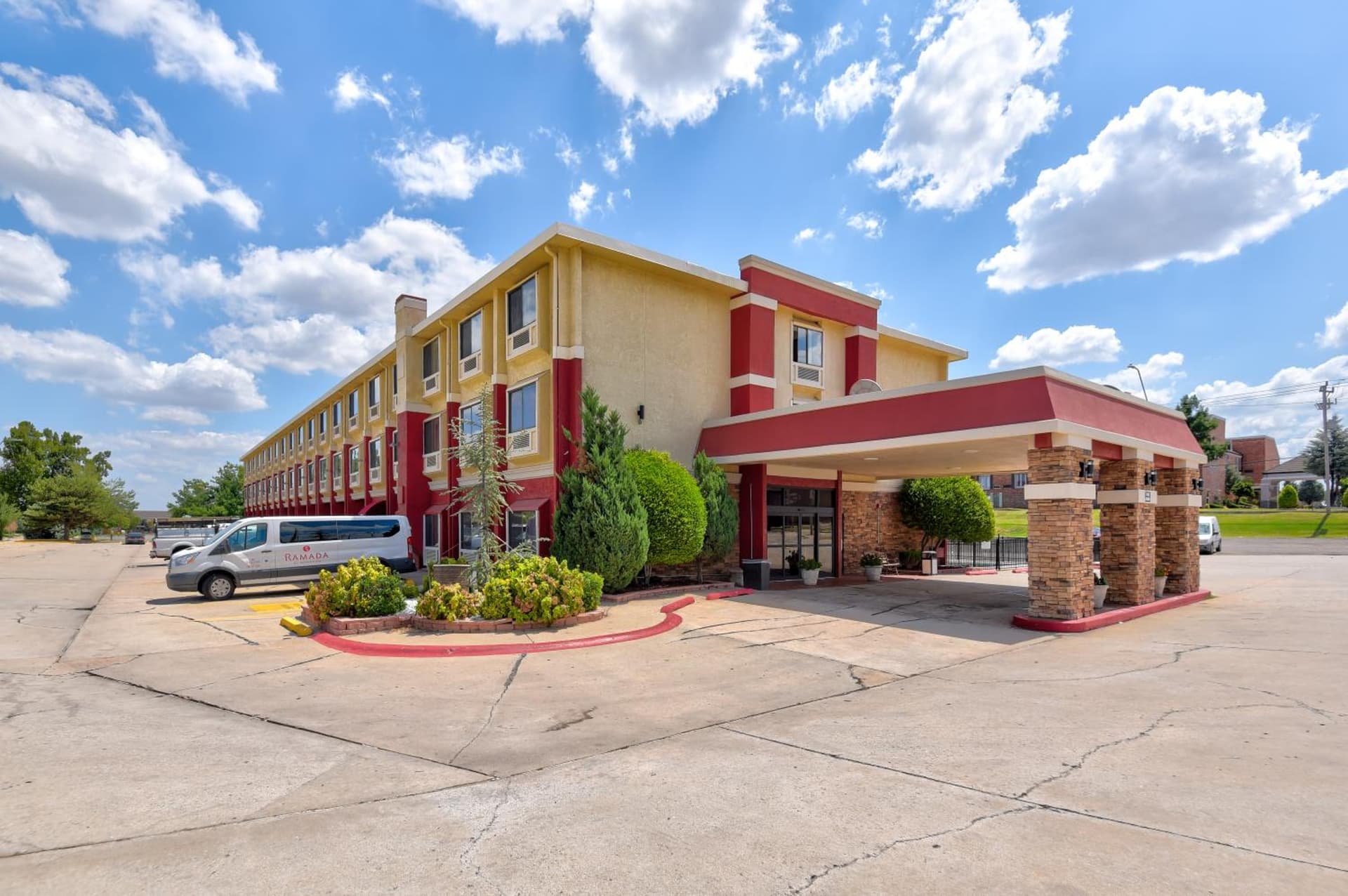 Ramada by Wyndham Oklahoma City Airport North gallery photo in Oklahoma City, OK — image 13