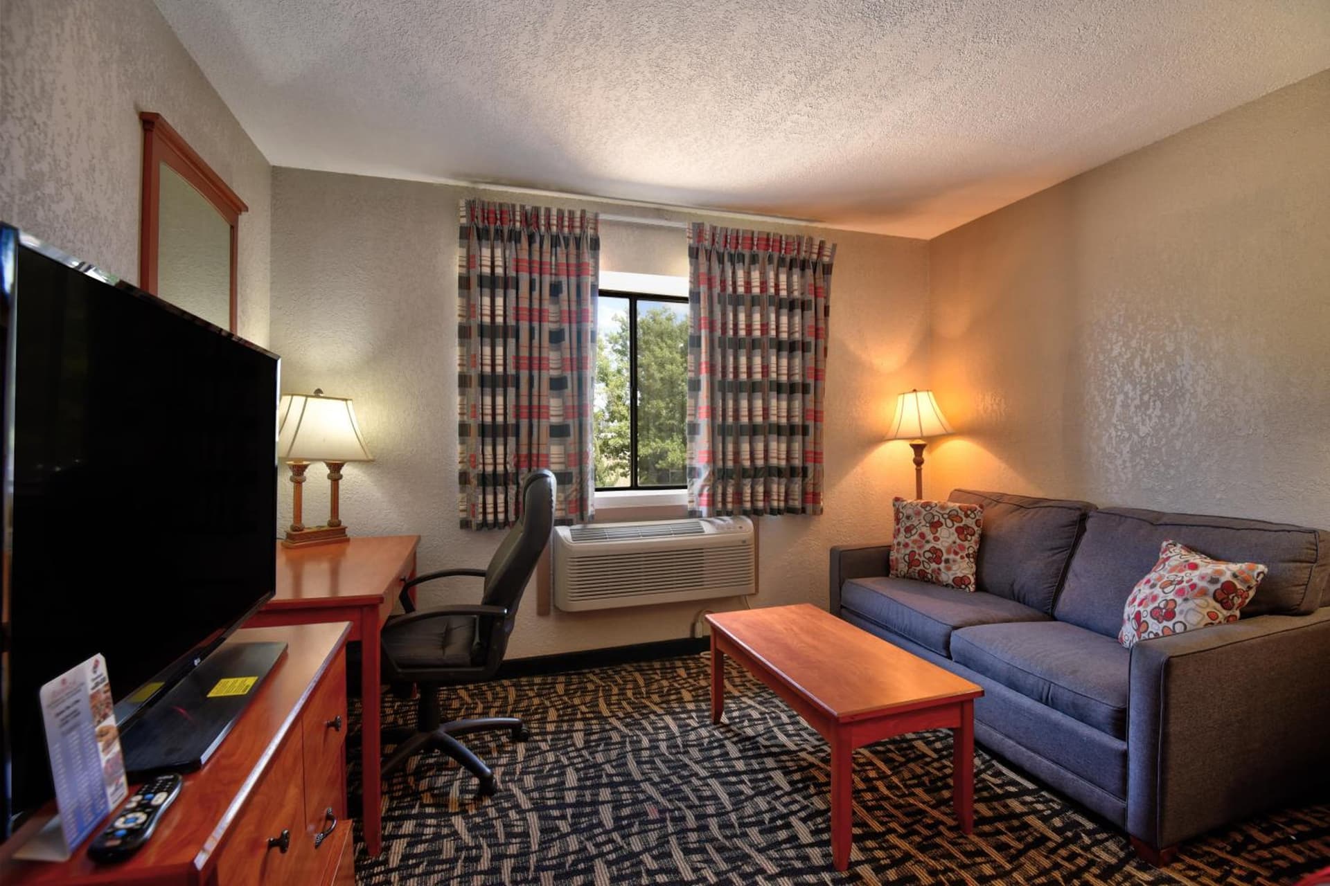 Ramada by Wyndham Oklahoma City Airport North gallery photo in Oklahoma City, OK — image 39
