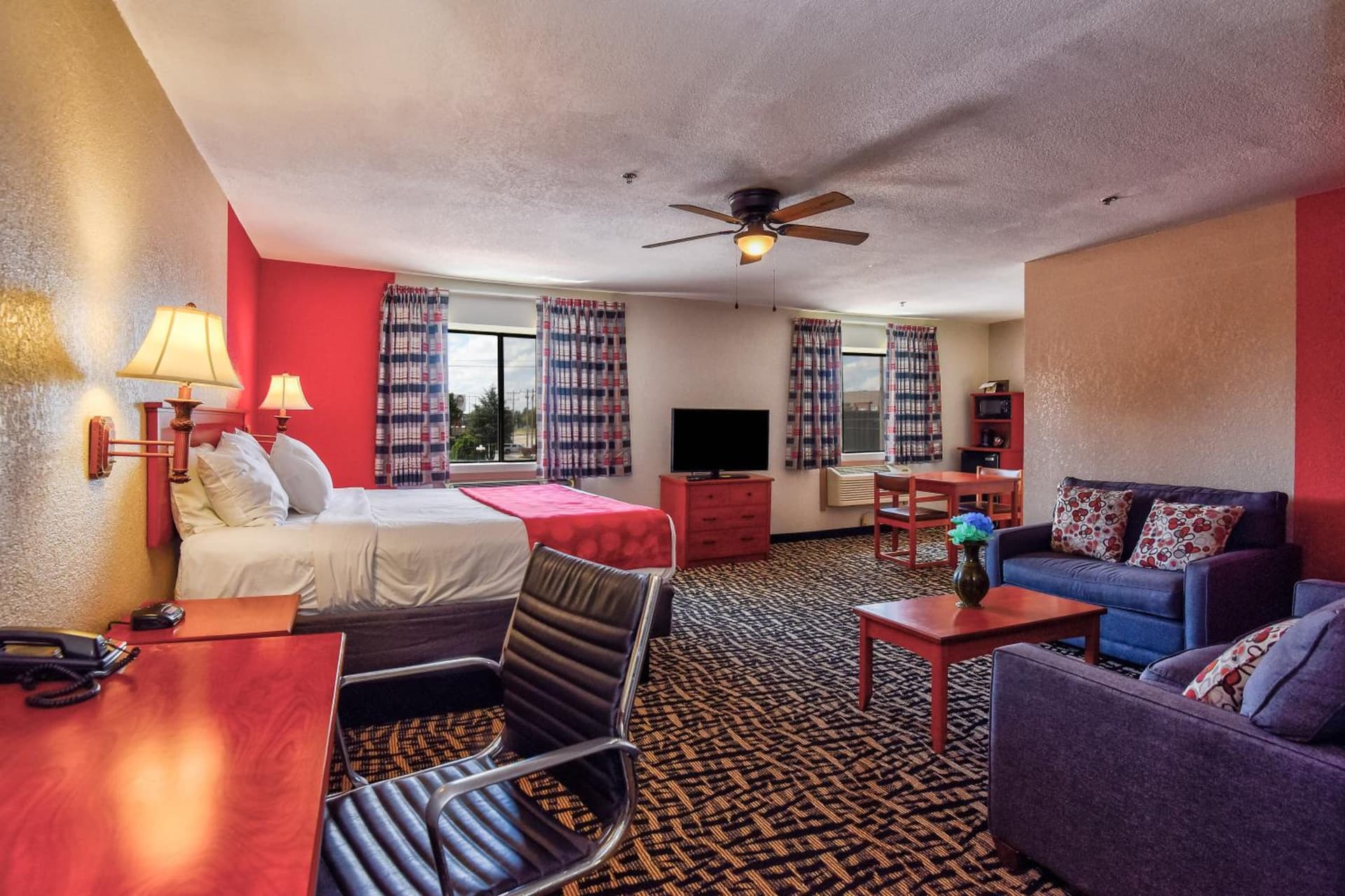 Ramada by Wyndham Oklahoma City Airport North gallery photo in Oklahoma City, OK — image 34