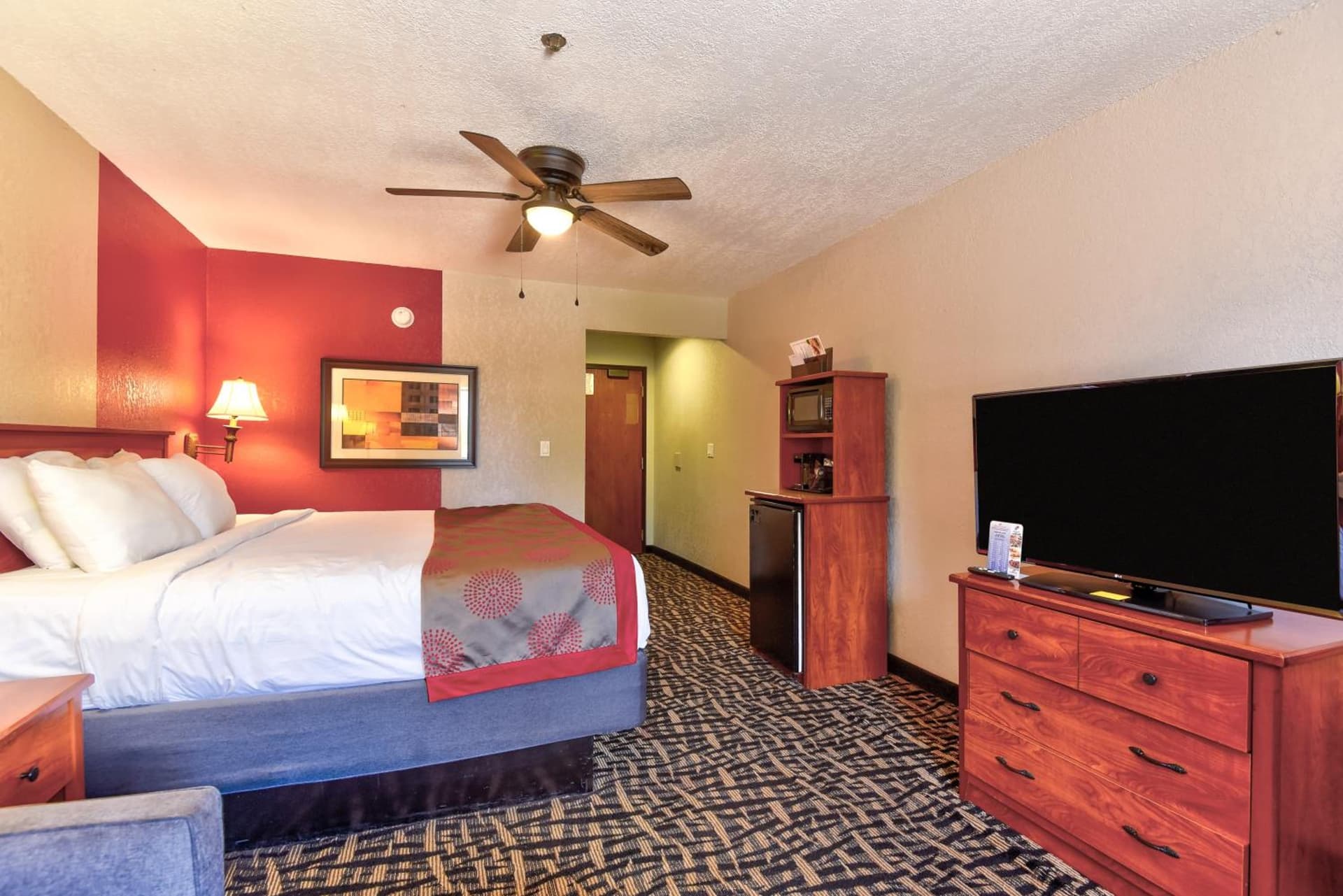 Ramada by Wyndham Oklahoma City Airport North gallery photo in Oklahoma City, OK — image 63