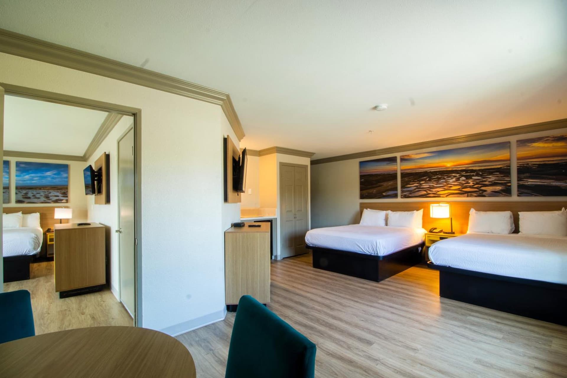 Days Inn by Wyndham Carlsbad gallery photo in Carlsbad, CA — image 40