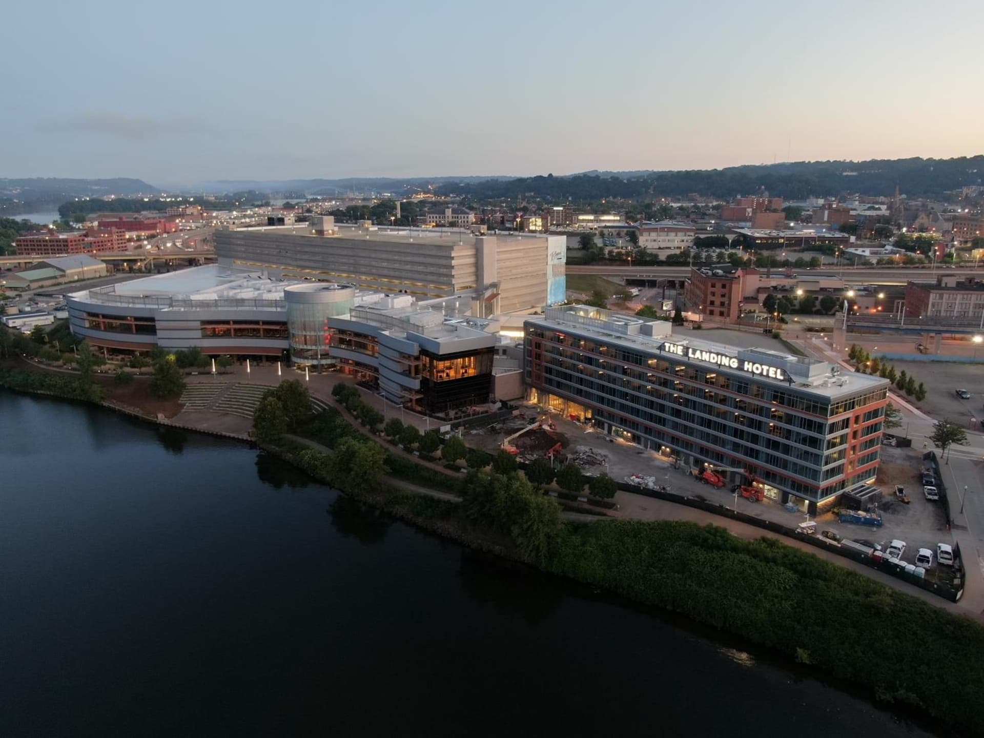 The Landing Hotel at Rivers Casino Pittsburgh gallery photo in Pittsburgh, PA — image 34