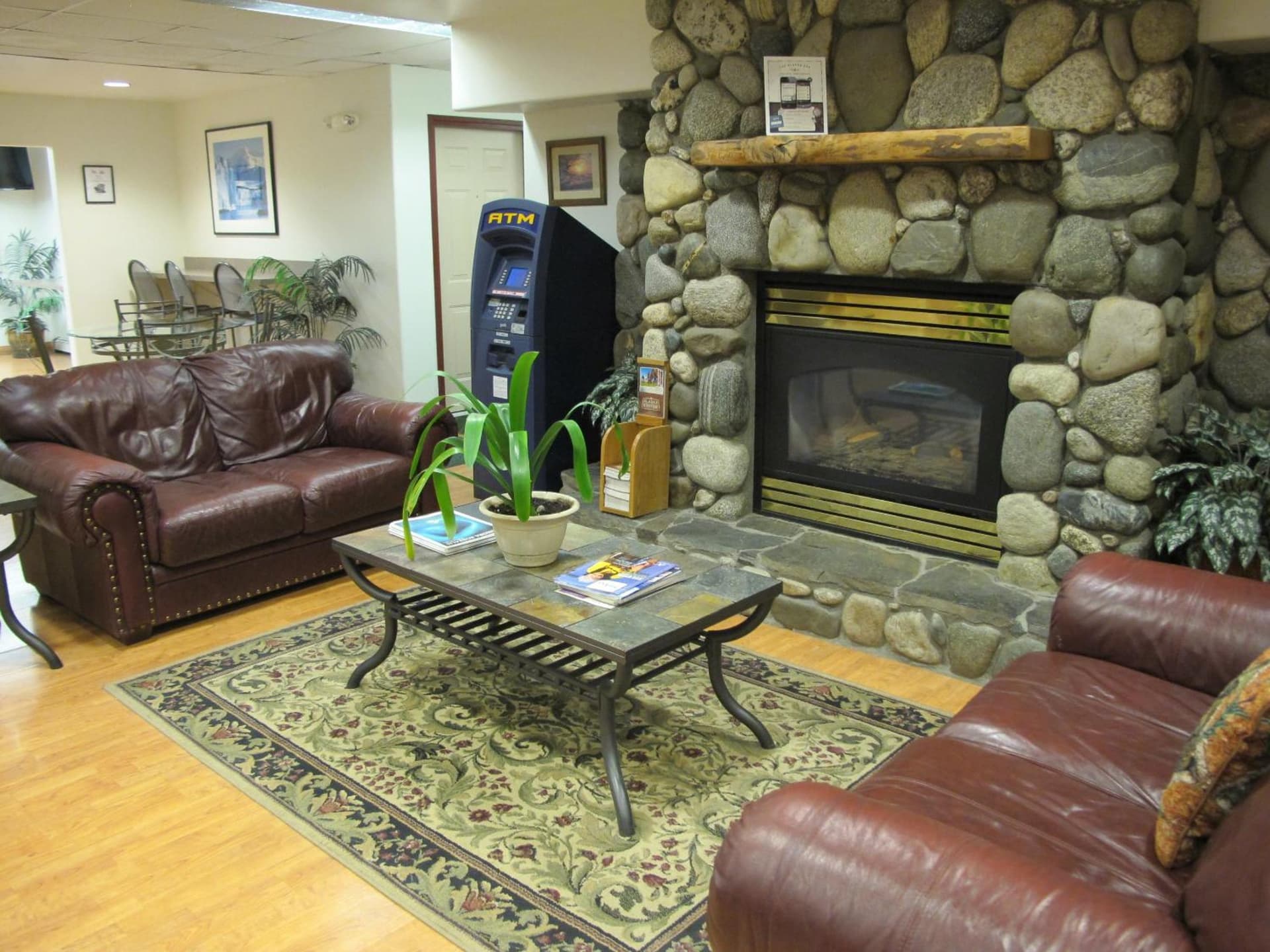 Microtel Inn & Suites by Wyndham Eagle River/Anchorage Area gallery photo in Eagle River, AK — image 25