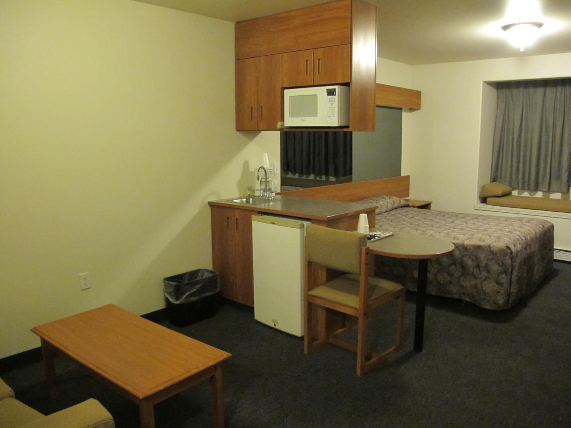 Microtel Inn & Suites by Wyndham Eagle River/Anchorage Area gallery photo in Eagle River, AK — image 4