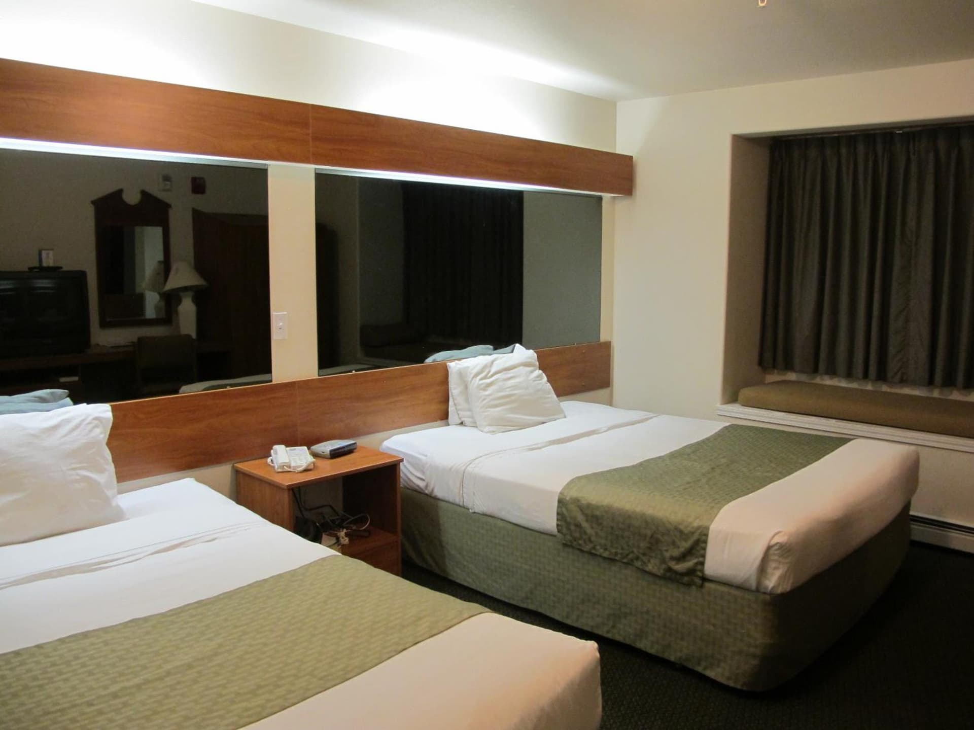 Microtel Inn & Suites by Wyndham Eagle River/Anchorage Area gallery photo in Eagle River, AK — image 24