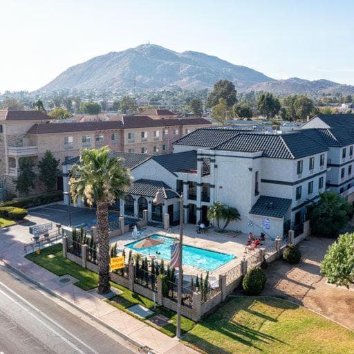 MainStay Suites Moreno Valley Near March Air Reserve Base interior in Moreno Valley, CA — gallery photo 2