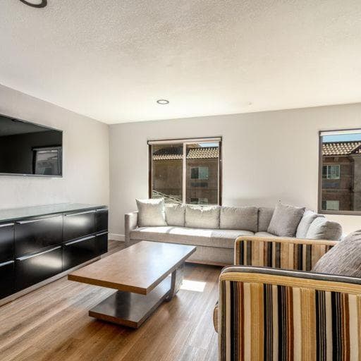 MainStay Suites Moreno Valley Near March Air Reserve Base gallery photo in Moreno Valley, CA — image 4