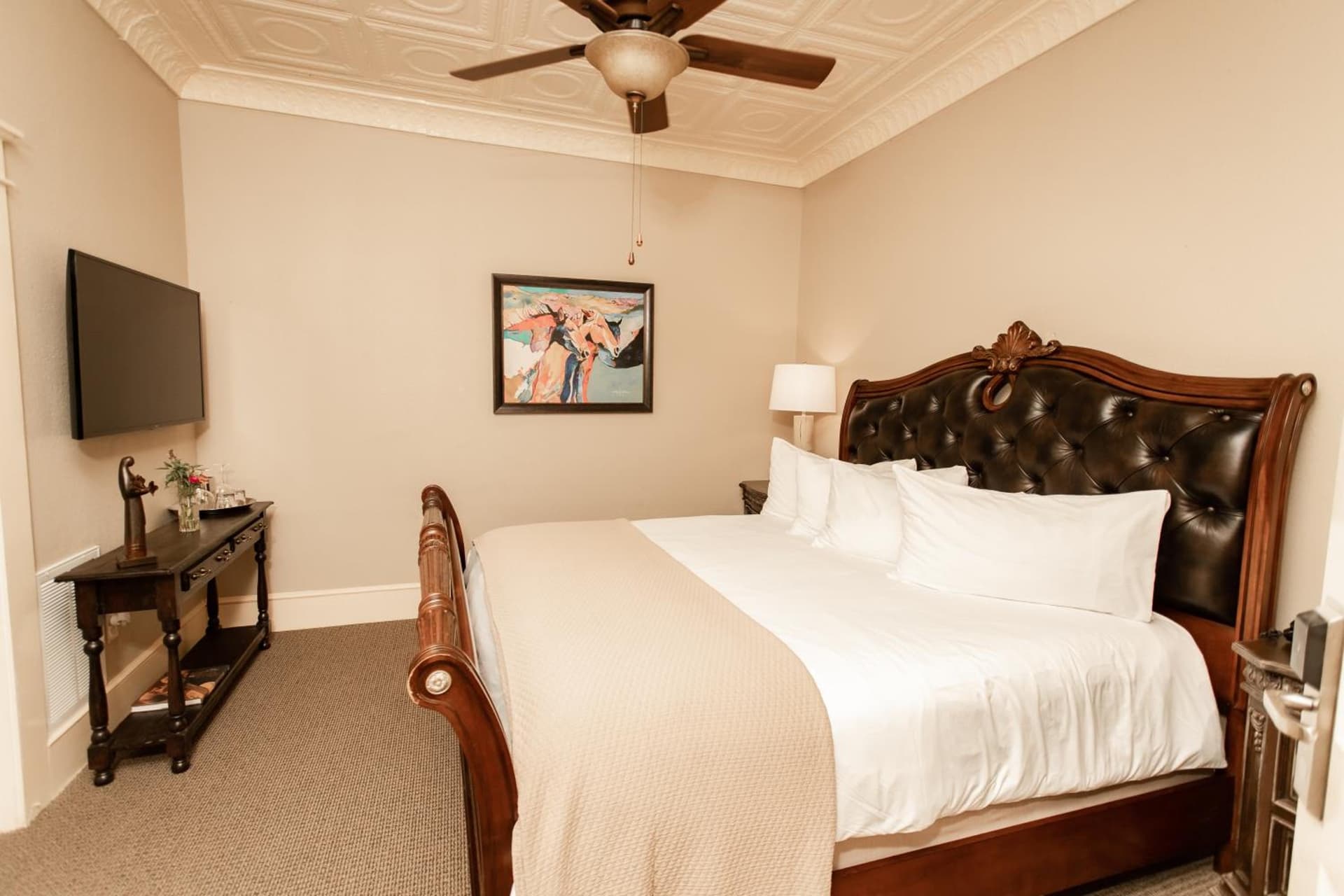 Grand Hotel interior in McKinney, TX — gallery photo 2