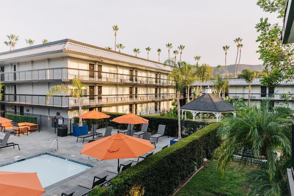 Palm Garden Hotel gallery photo in Thousand Oaks, CA — image 11