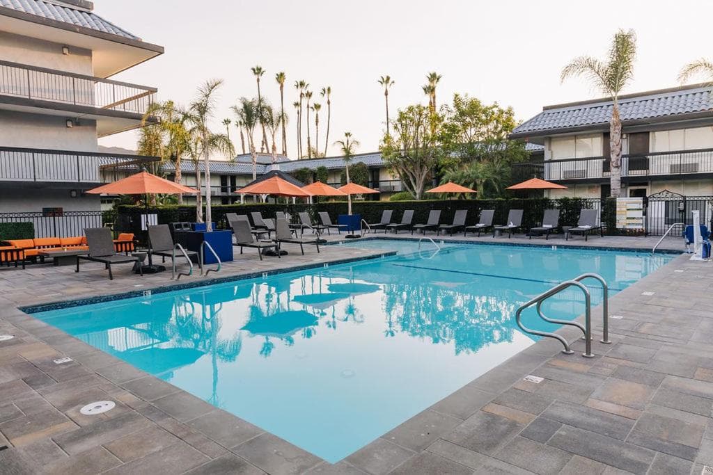 Palm Garden Hotel gallery photo in Thousand Oaks, CA — image 28