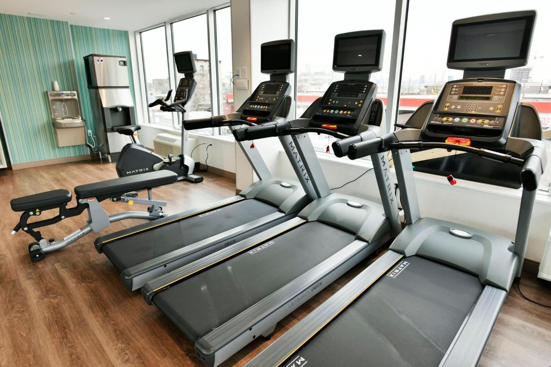 Holiday Inn Express & Suites Jersey City - Holland Tunnel by IHG gallery photo in Jersey City, NJ — image 21