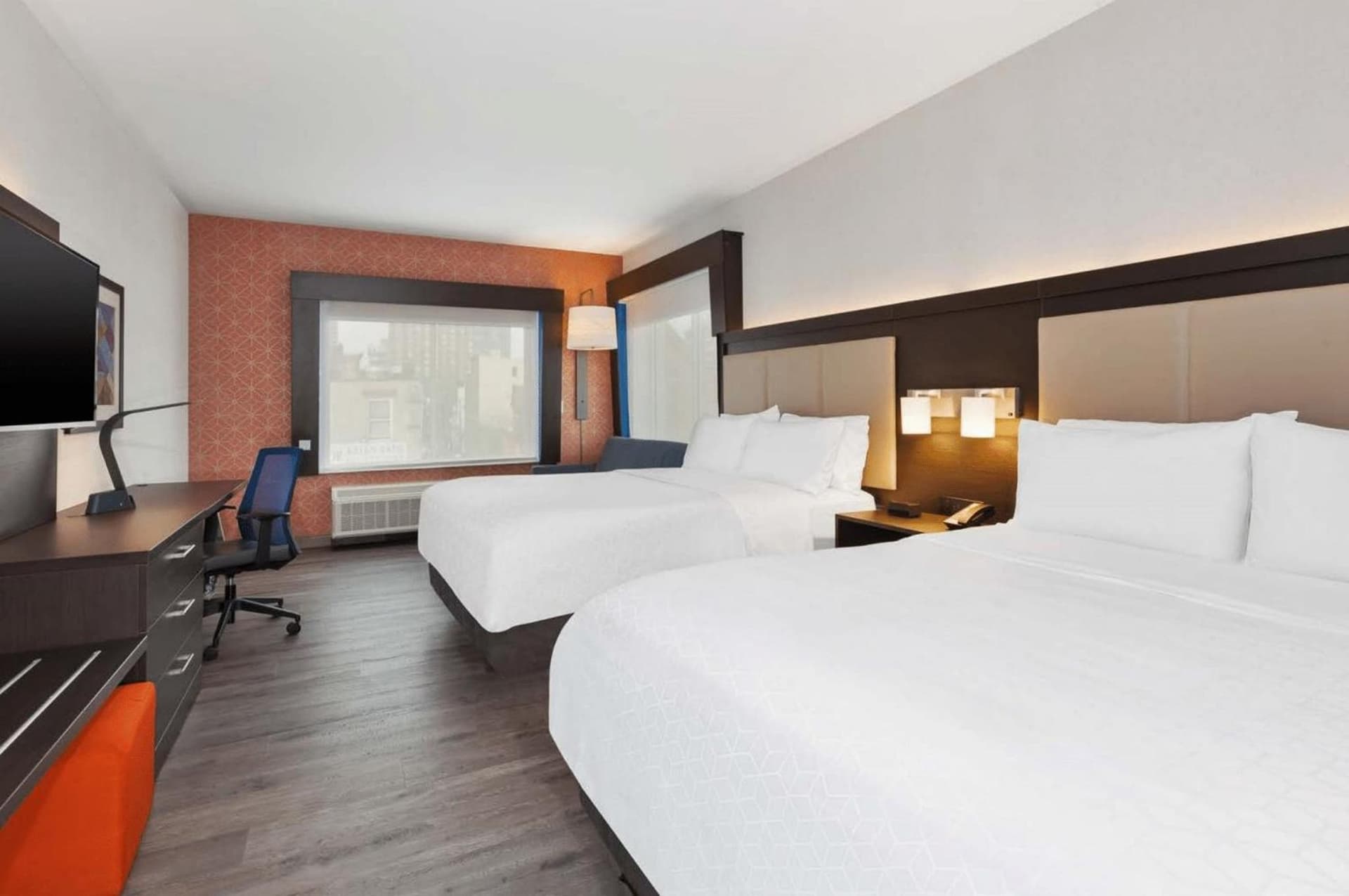 Holiday Inn Express & Suites Jersey City - Holland Tunnel by IHG gallery photo in Jersey City, NJ — image 47