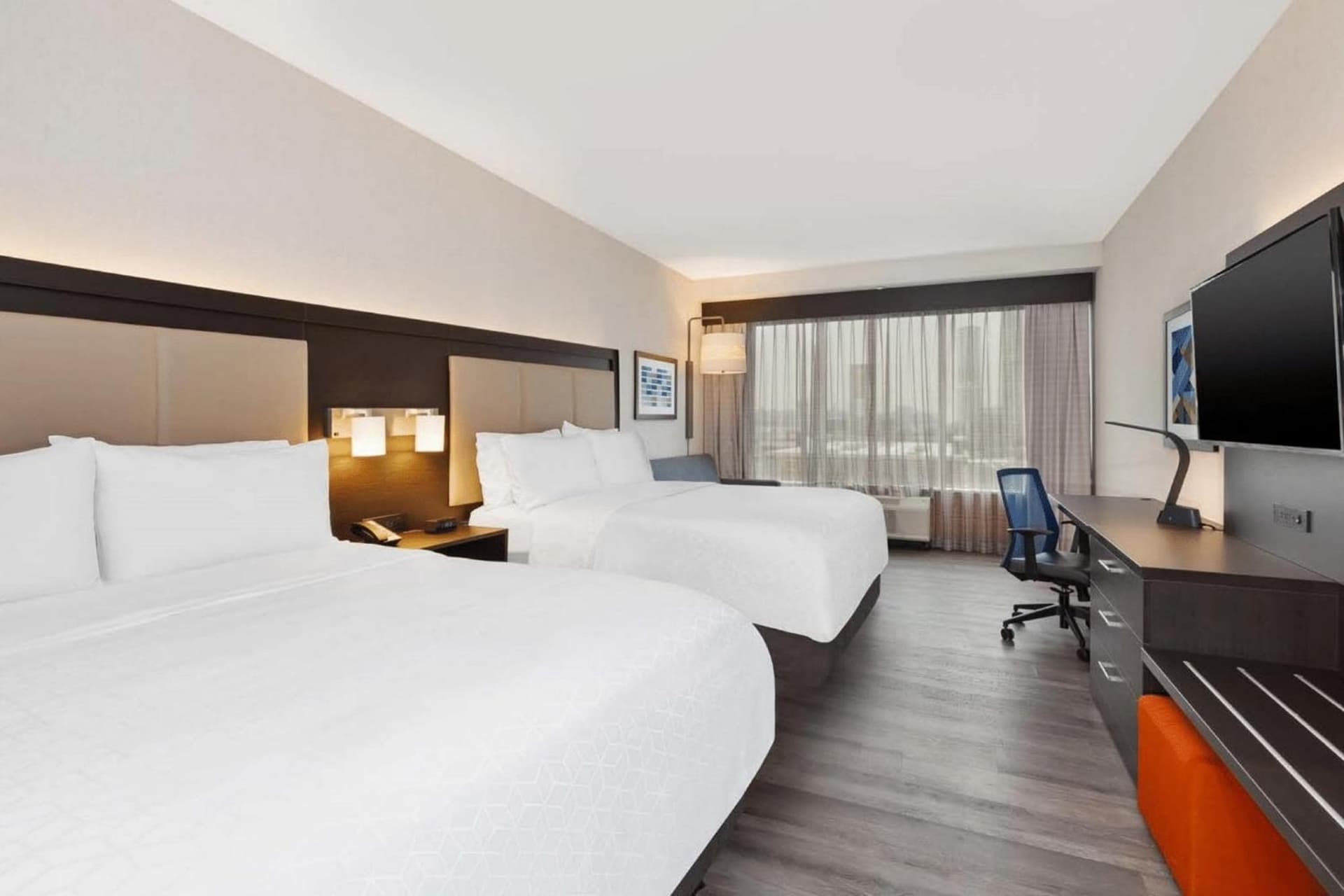 Holiday Inn Express & Suites Jersey City - Holland Tunnel by IHG gallery photo in Jersey City, NJ — image 44
