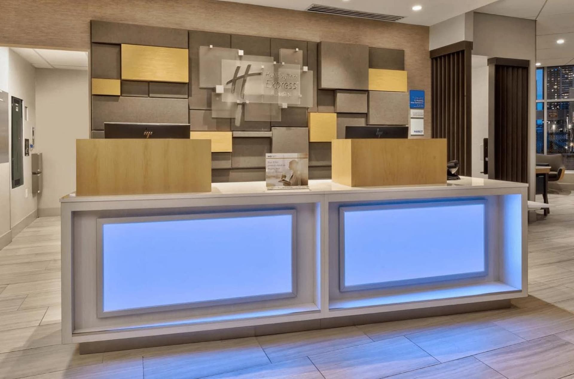Holiday Inn Express & Suites Jersey City - Holland Tunnel by IHG gallery photo in Jersey City, NJ — image 32
