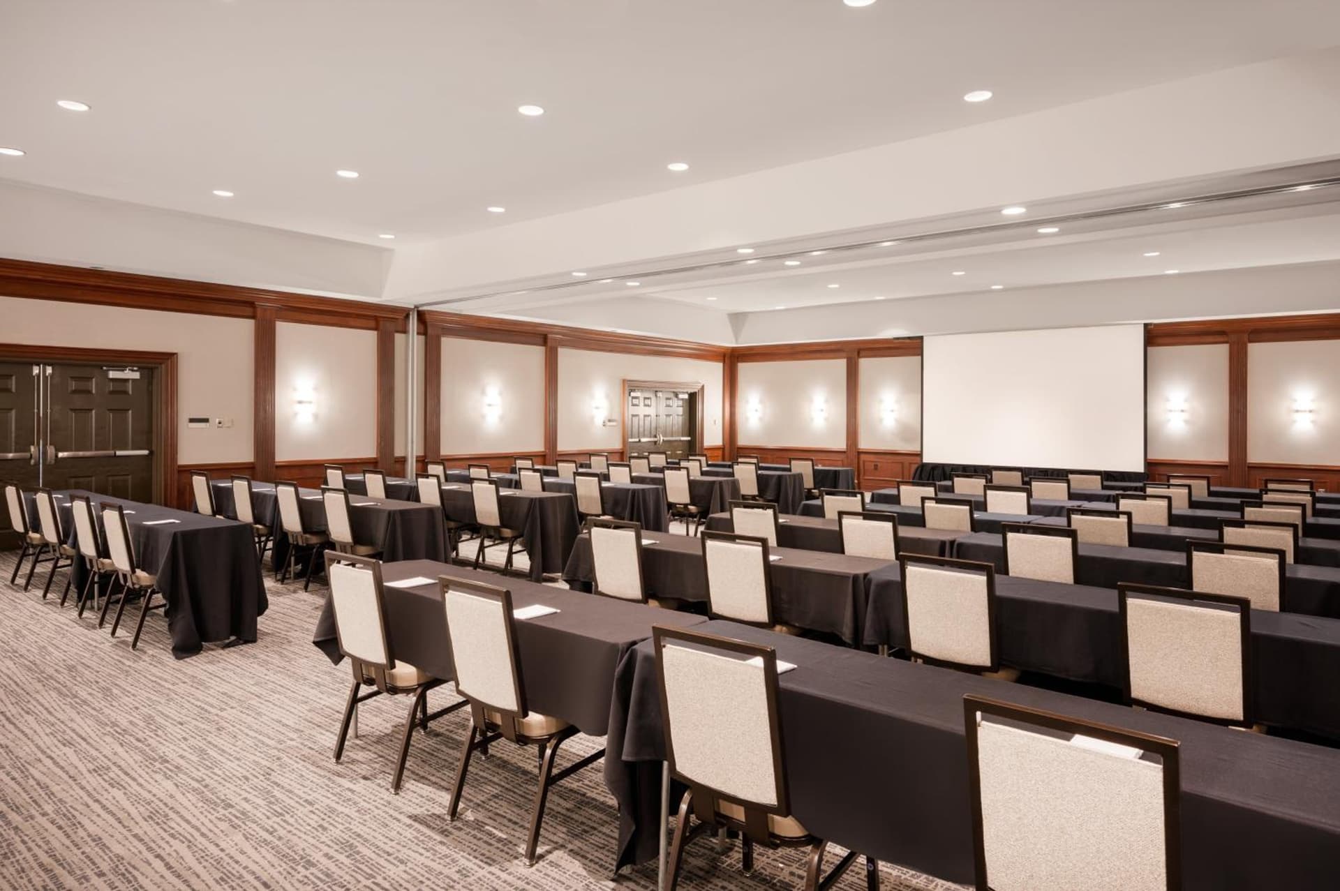 Crowne Plaza Albany - The Desmond Hotel gallery photo in Albany, NY — image 59
