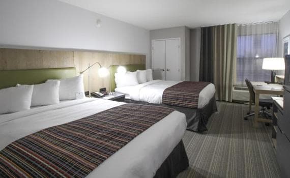 GreenTree Inn & Suites Phoenix Sky Harbor gallery photo in Phoenix, AZ — image 5