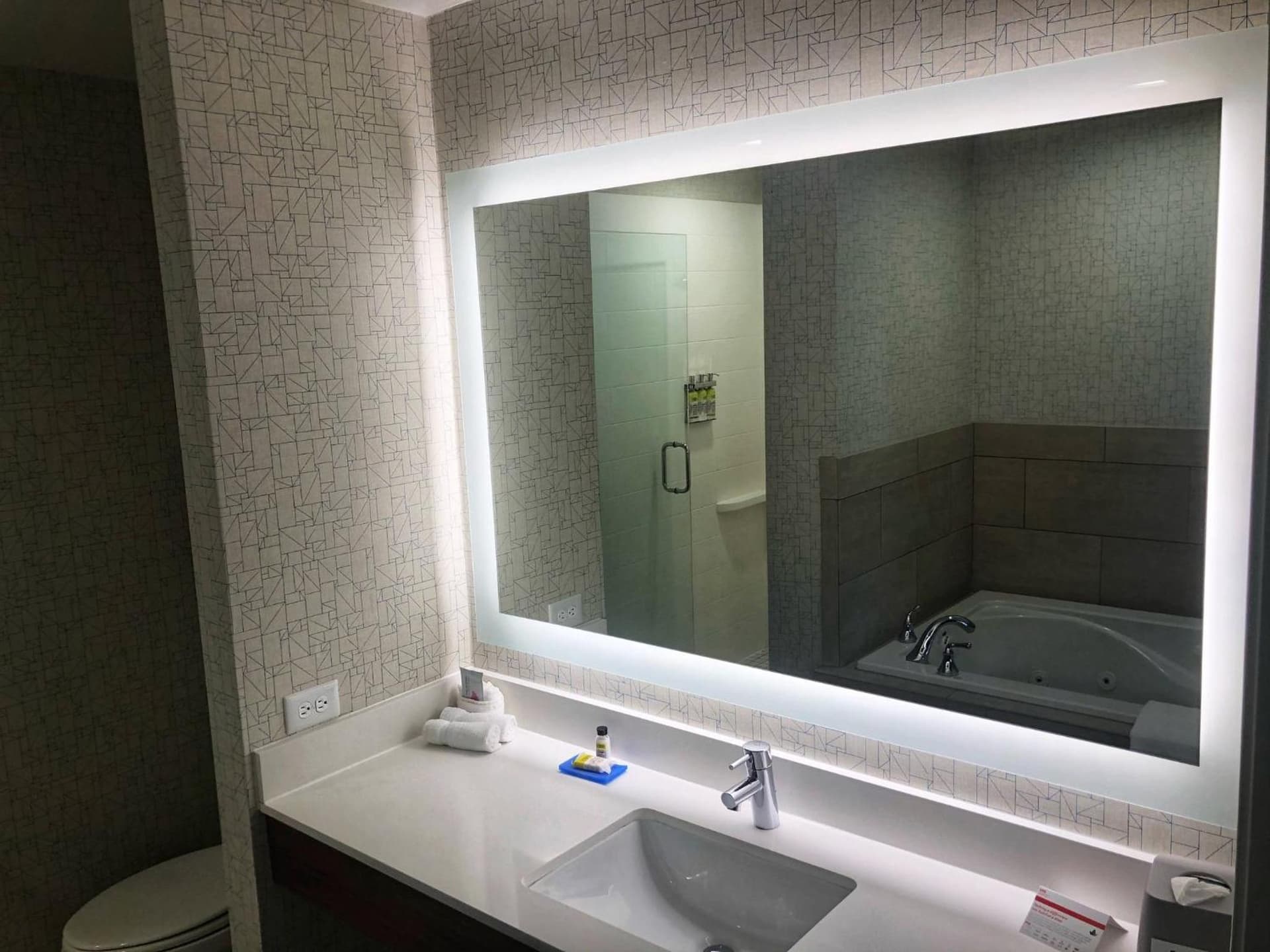 Holiday Inn Express Hotel & Suites El Dorado Hills by IHG gallery photo in El Dorado Hills, CA — image 60