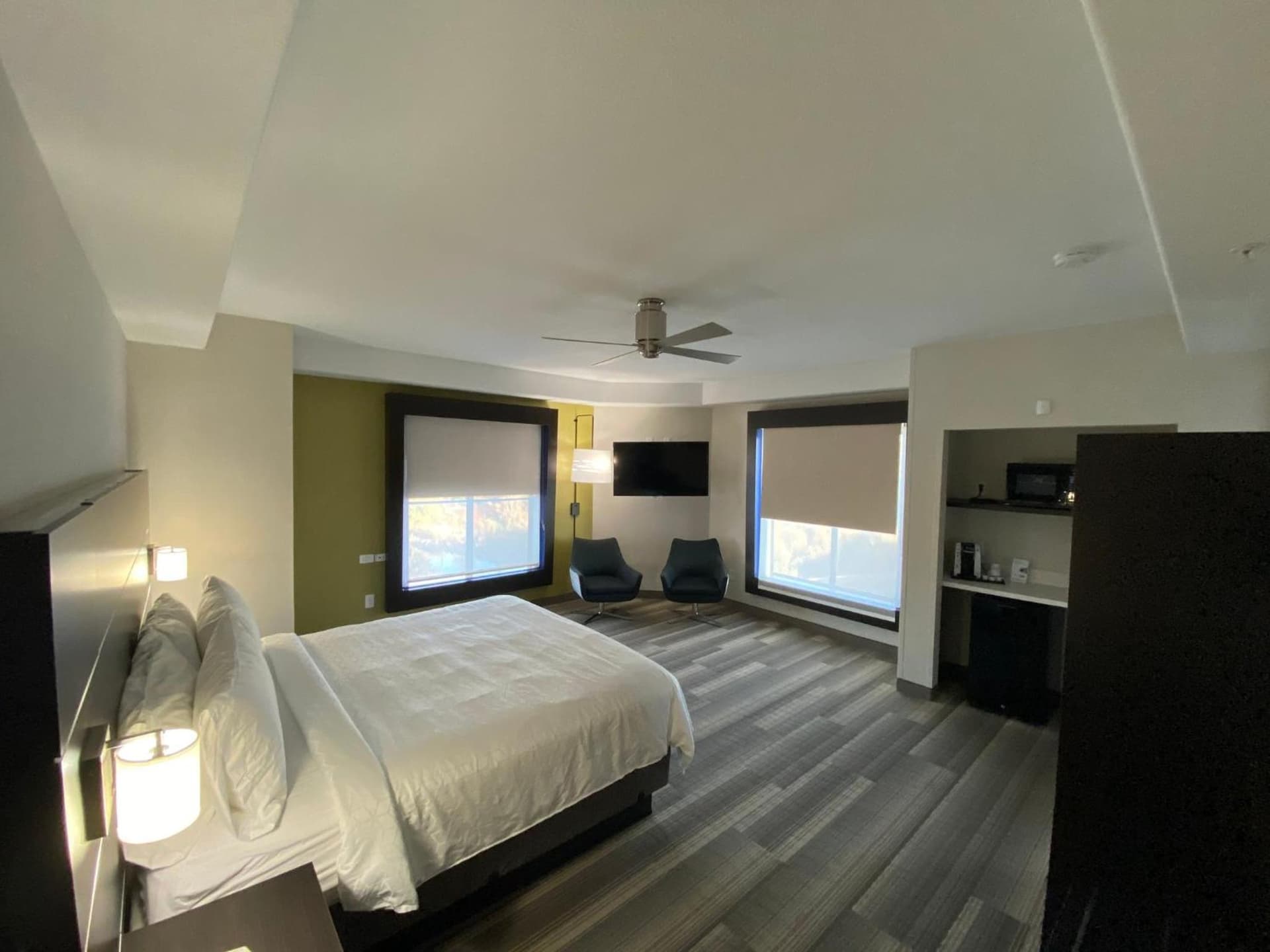 Holiday Inn Express Hotel & Suites El Dorado Hills by IHG gallery photo in El Dorado Hills, CA — image 28