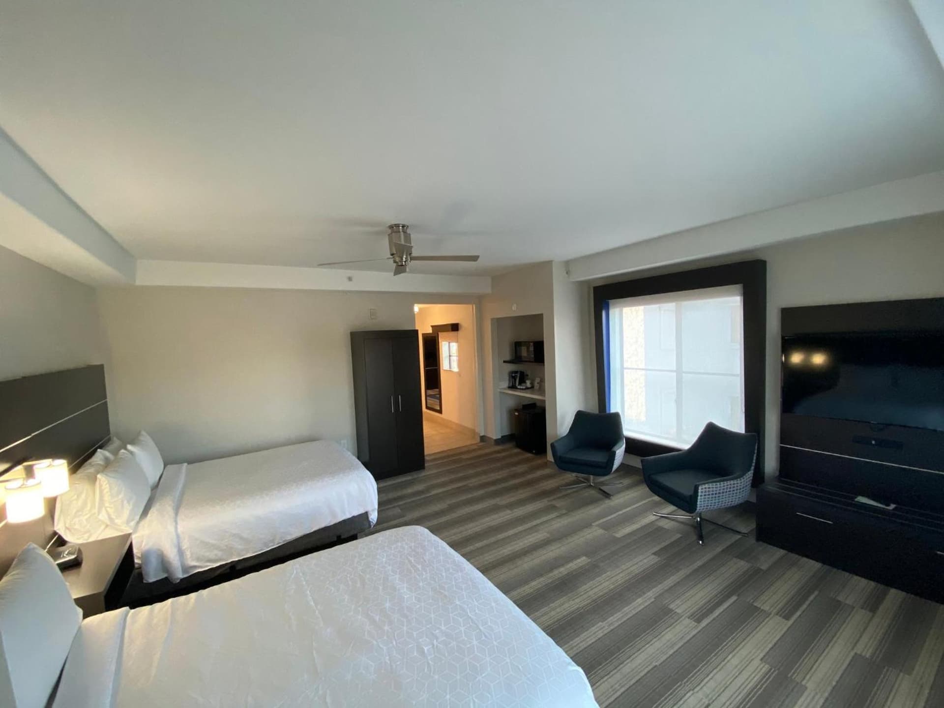 Holiday Inn Express Hotel & Suites El Dorado Hills by IHG gallery photo in El Dorado Hills, CA — image 69