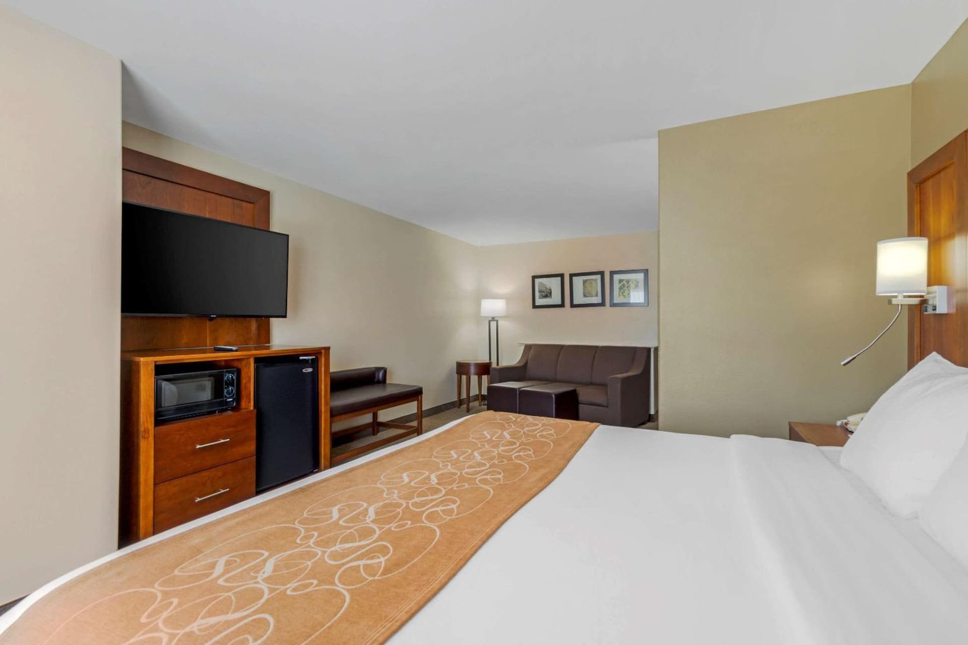 Comfort Suites Pflugerville - Austin North gallery photo in Pflugerville, TX — image 11