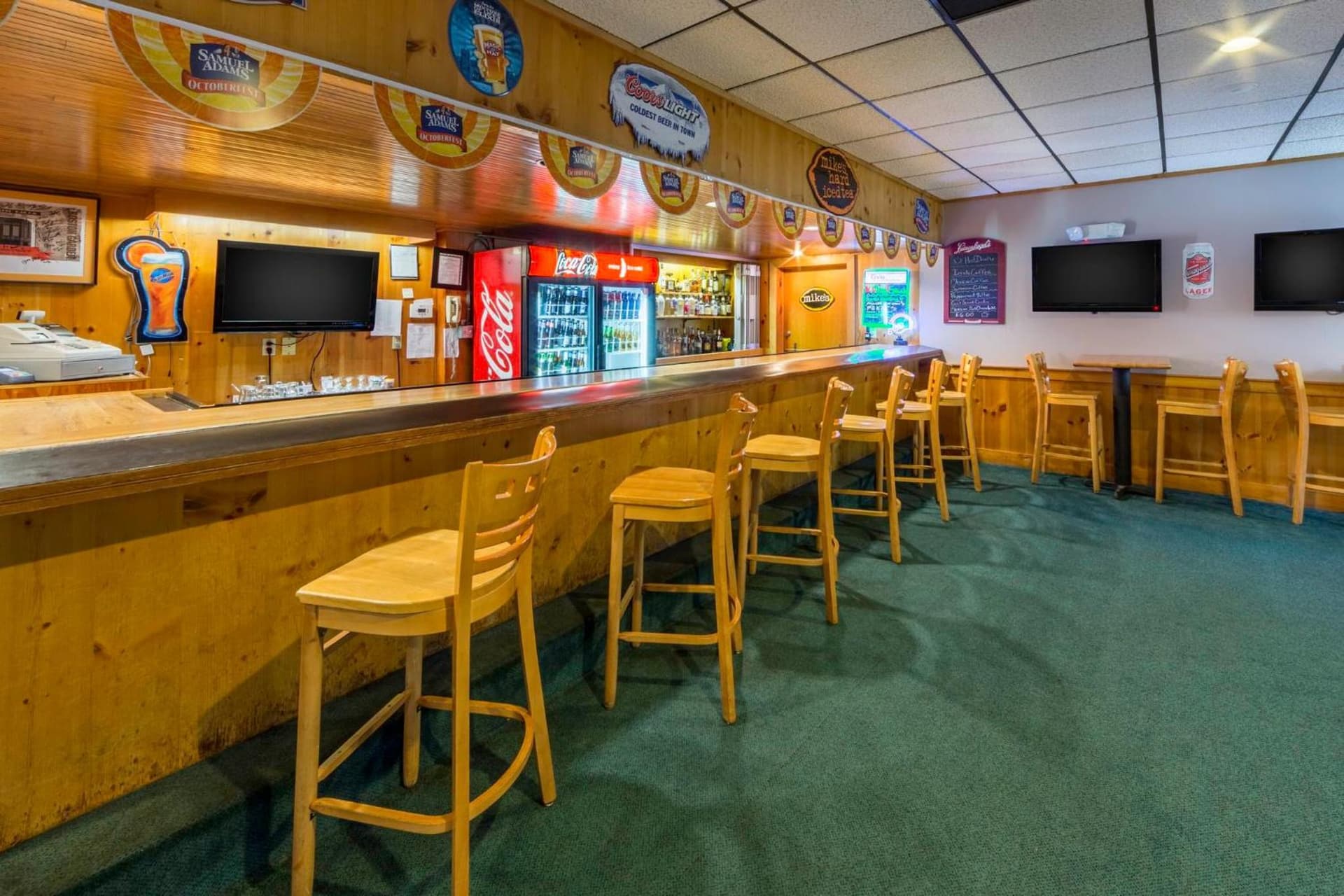 Holiday Inn Club Vacations Oak n Spruce Resort in the Berkshires property views in South Lee — gallery photo 3
