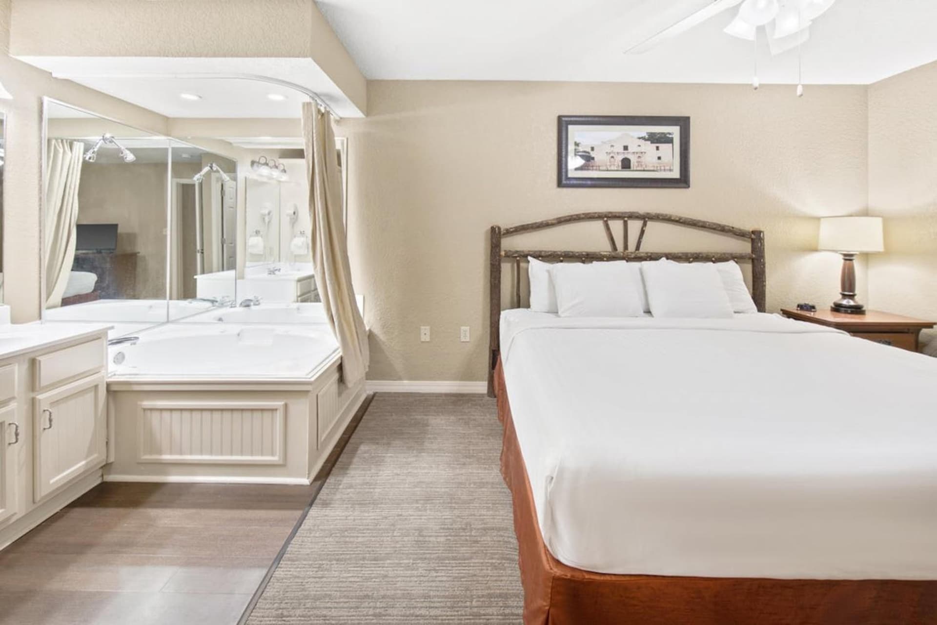 Holiday Inn Club Vacations Hill Country Resort at Canyon Lake gallery photo in Canyon Lake, TX — image 52