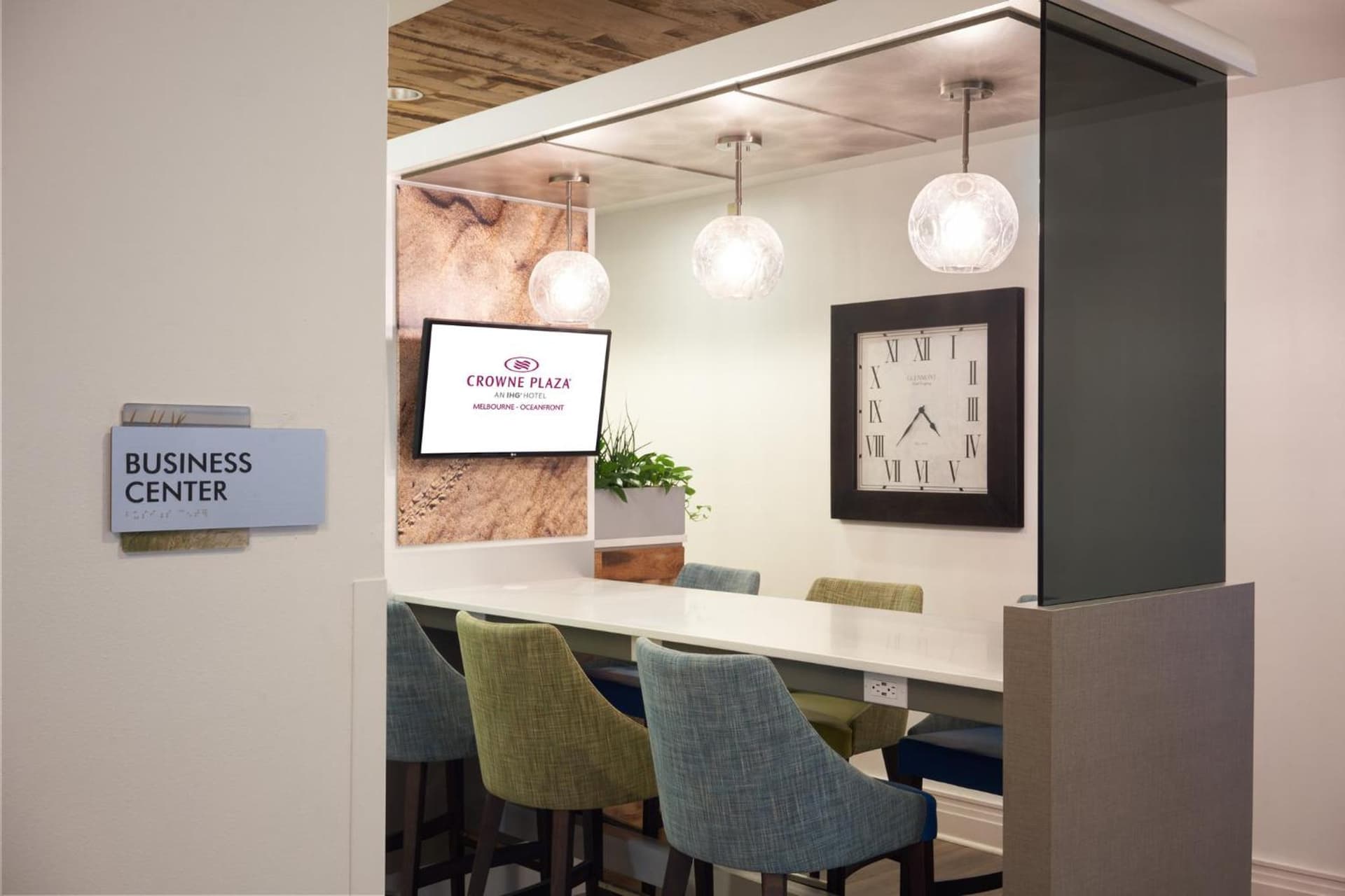 Crowne Plaza Melbourne-Oceanfront by IHG gallery photo in Melbourne, FL — image 83