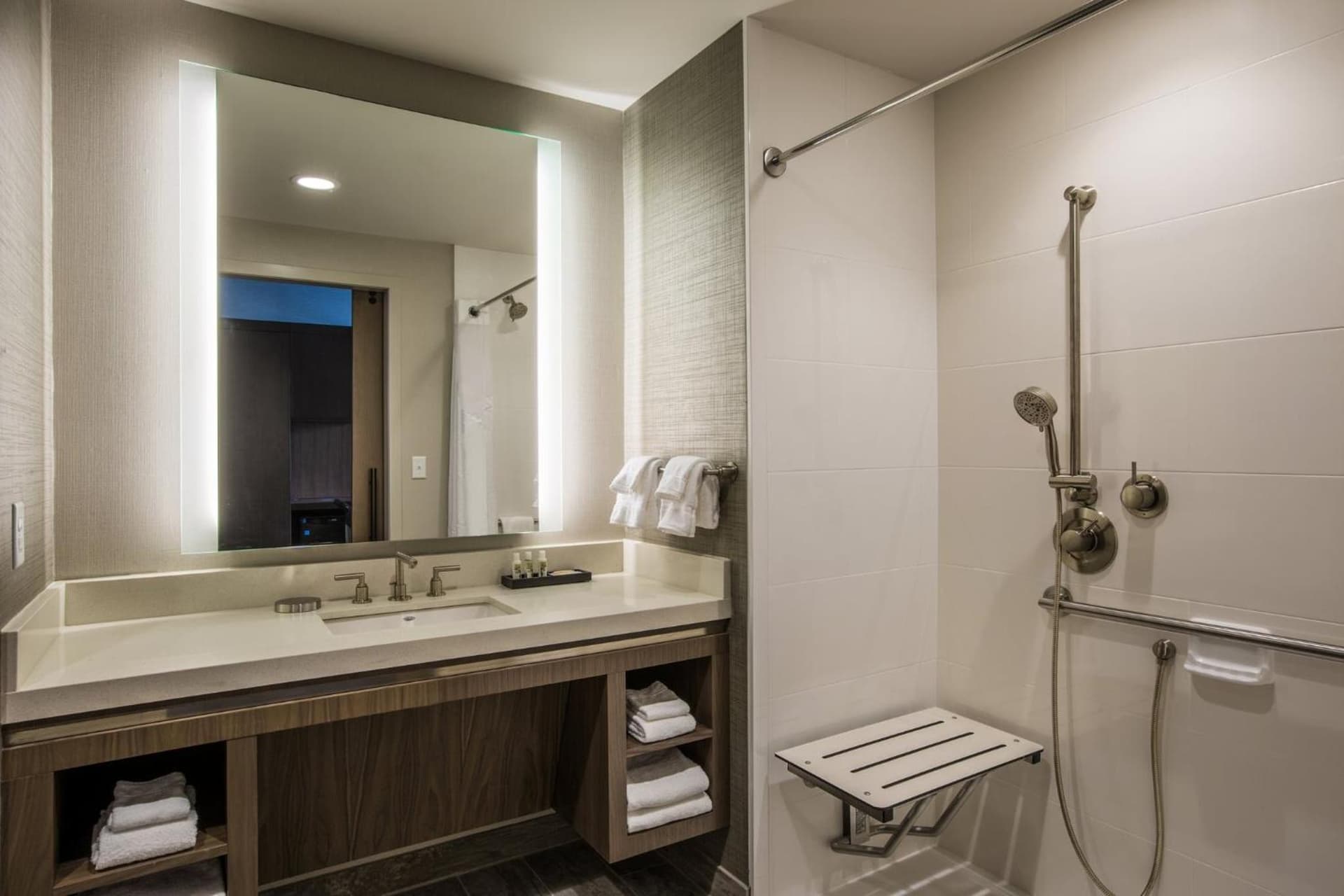 Holiday Inn Portland West - Hillsboro by IHG gallery photo in Hillsboro, OR — image 55
