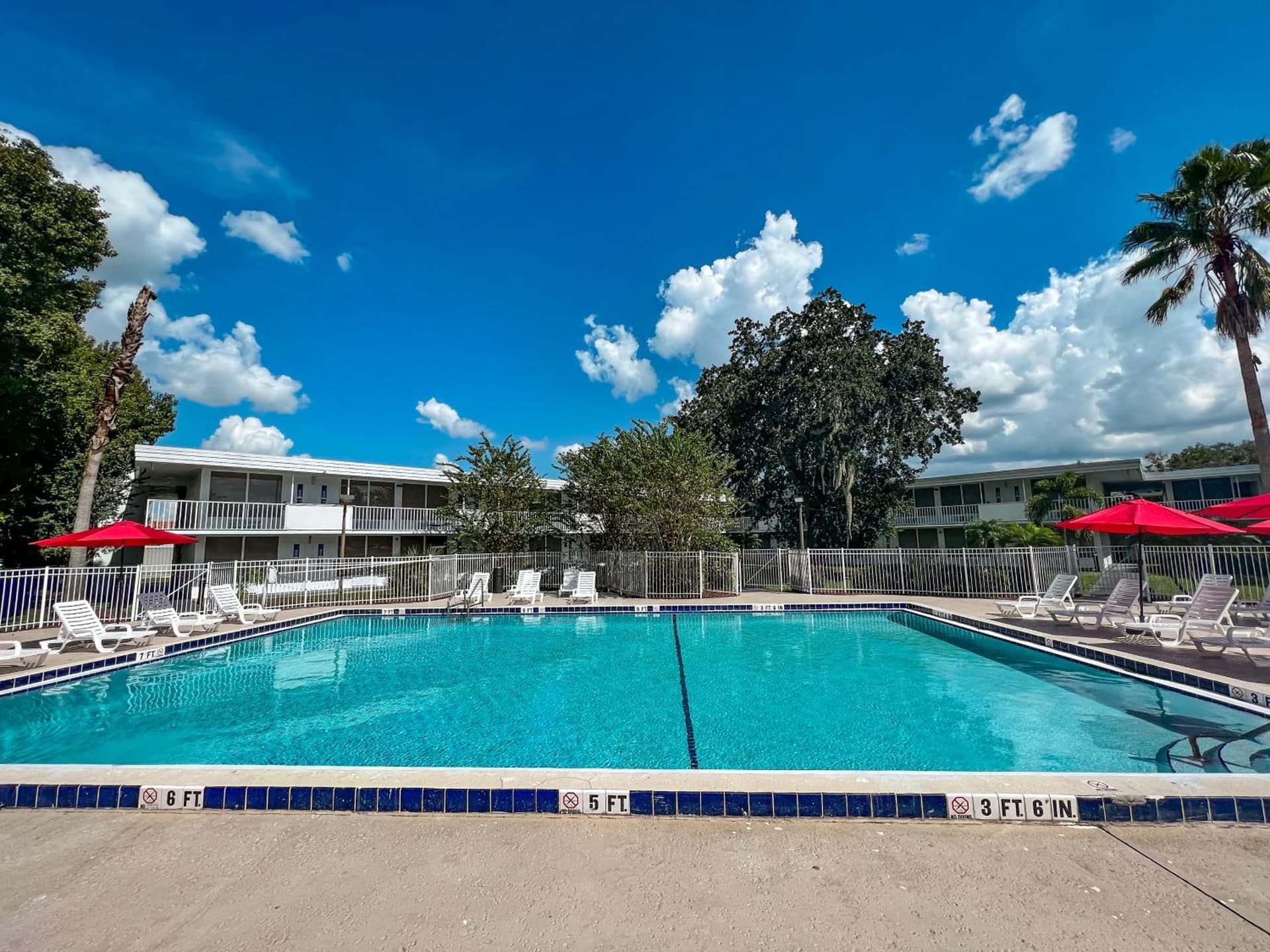 Baymont by Wyndham Orlando Lake Buena Vista South gallery photo in Kissimmee, FL — image 9