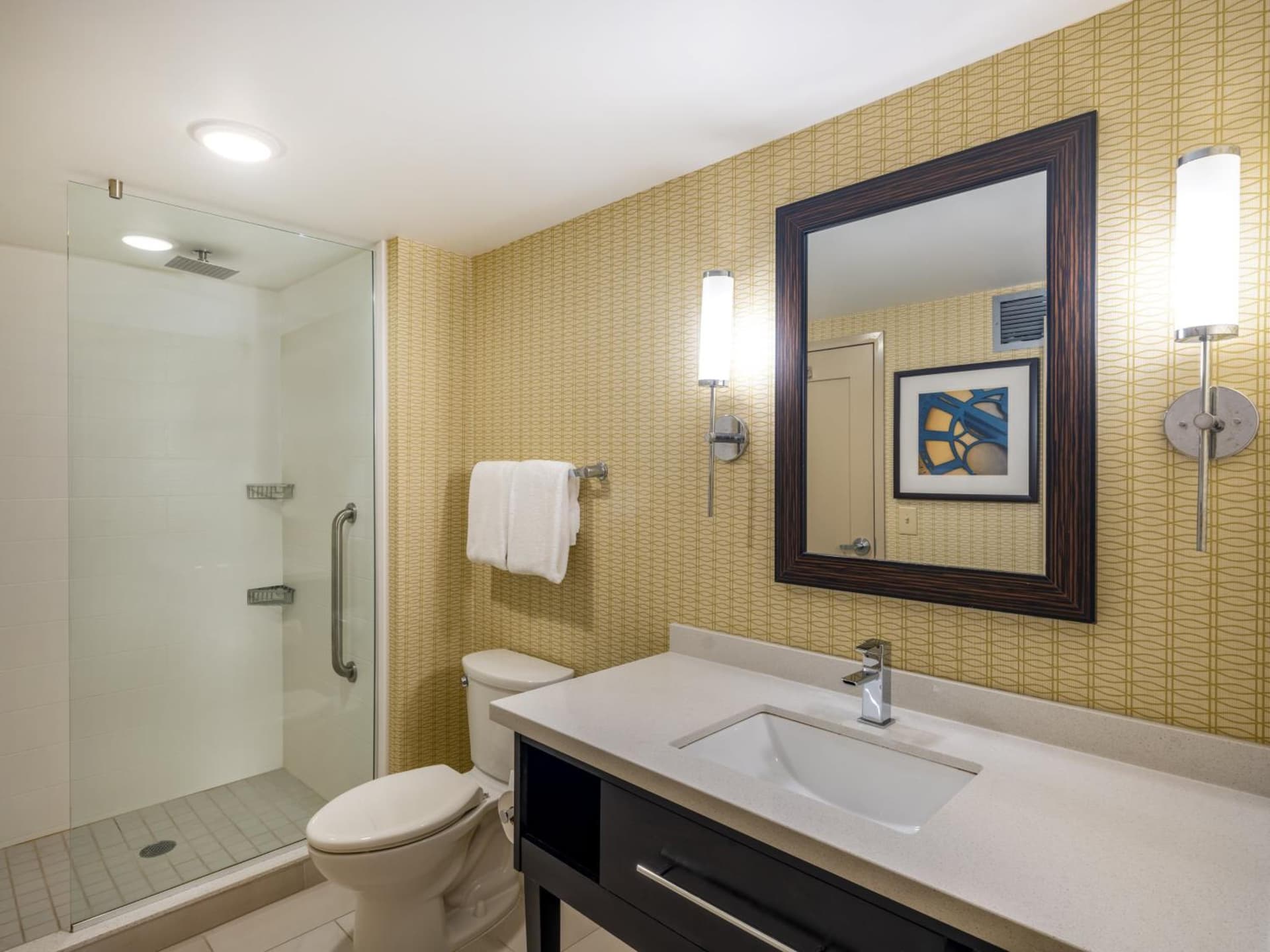 Holiday Inn Greensboro Coliseum by IHG gallery photo in Greensboro, NC — image 33