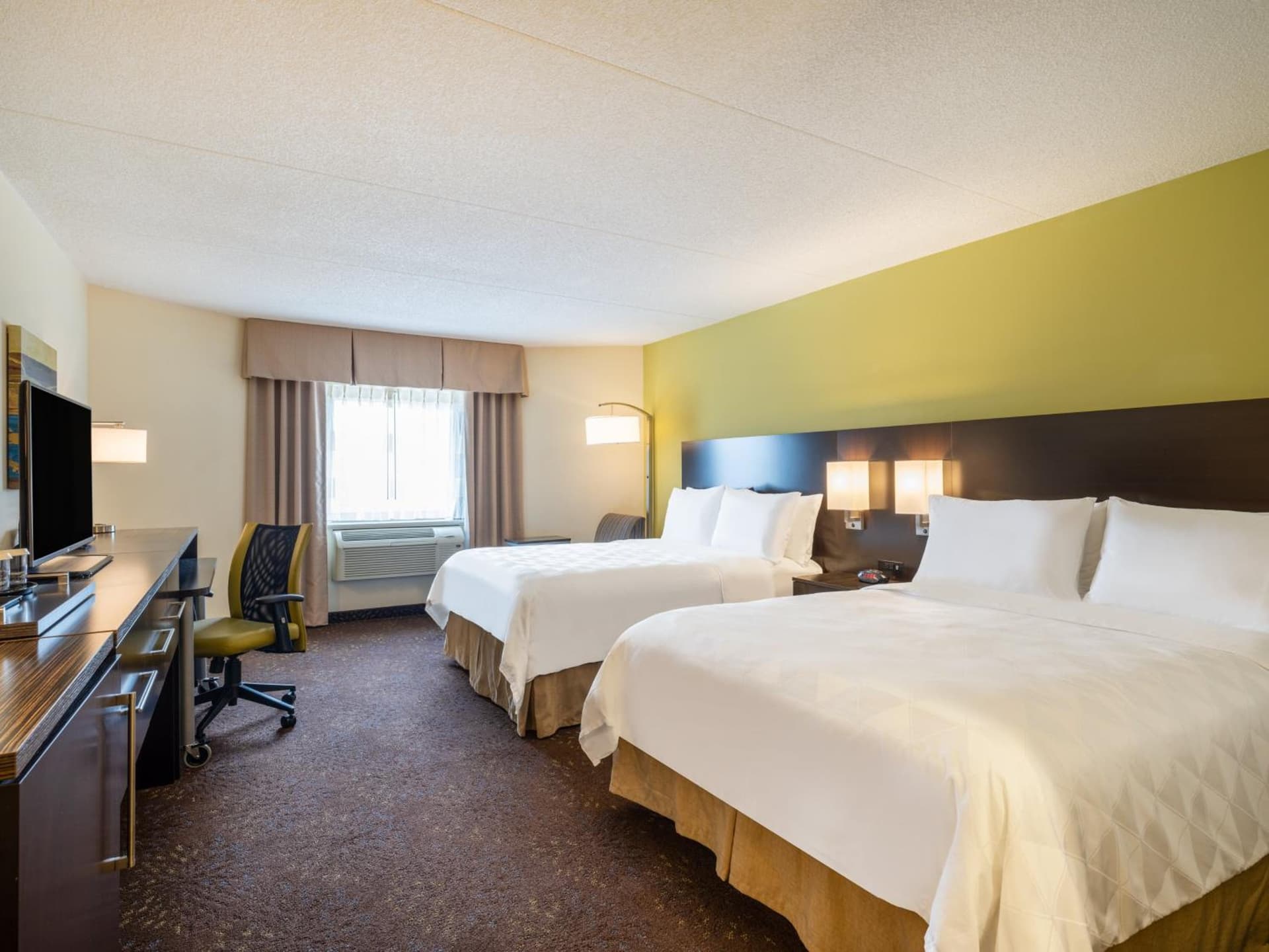 Holiday Inn Greensboro Coliseum by IHG gallery photo in Greensboro, NC — image 29