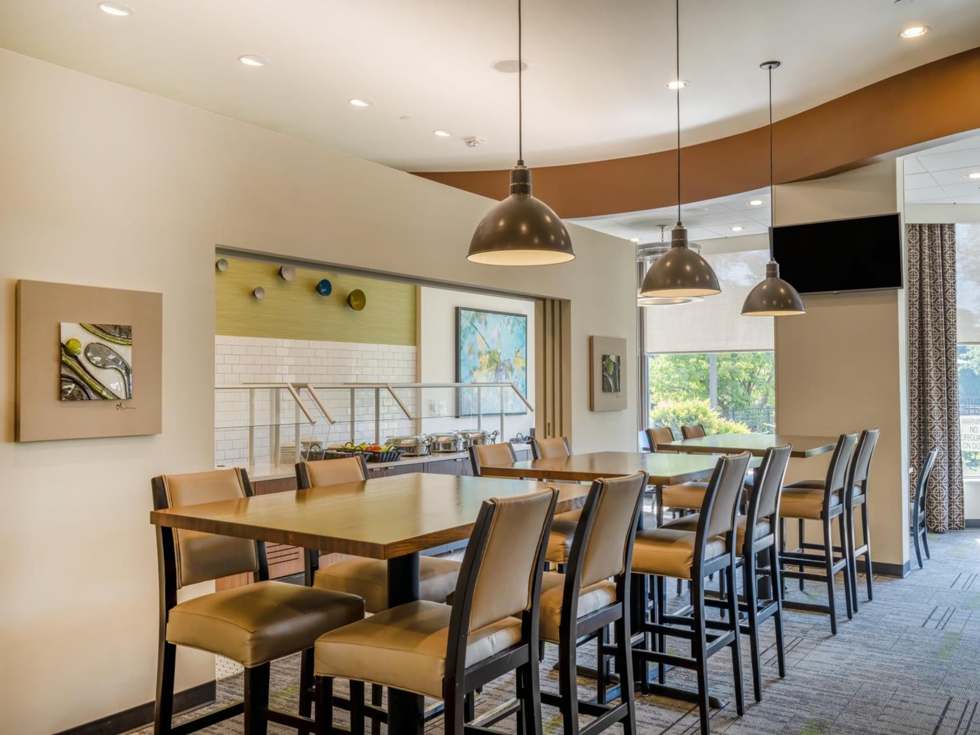 Holiday Inn Greensboro Coliseum by IHG gallery photo in Greensboro, NC — image 24