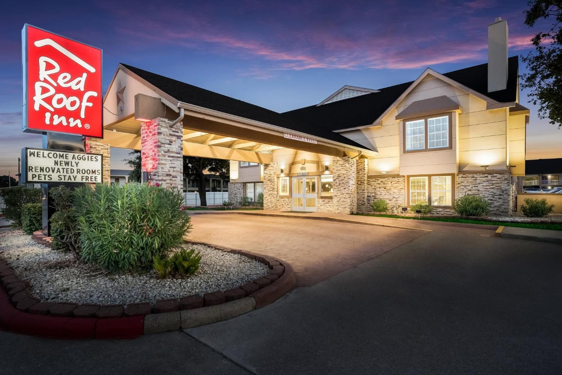 Red Roof Inn College Station gallery photo in College Station, TX — image 14