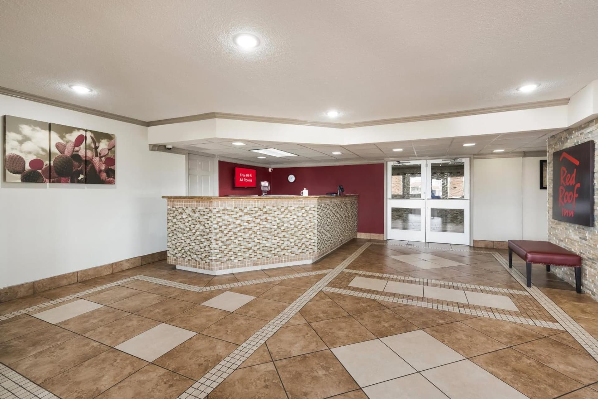 Red Roof Inn College Station property views in College Station, TX — gallery photo 3