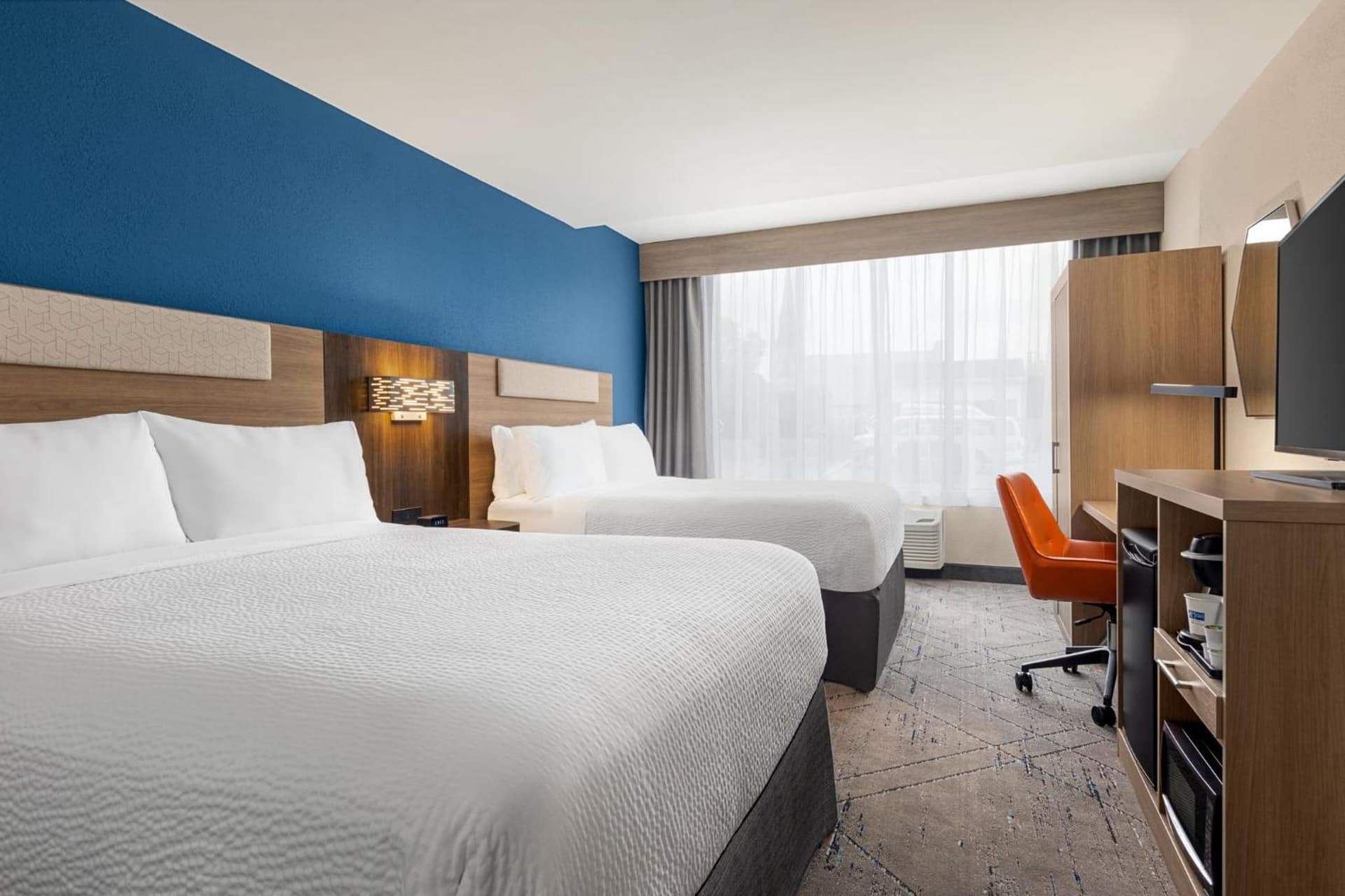 Holiday Inn Express & Suites Evansville Downtown by IHG gallery photo in Evansville, IN — image 8