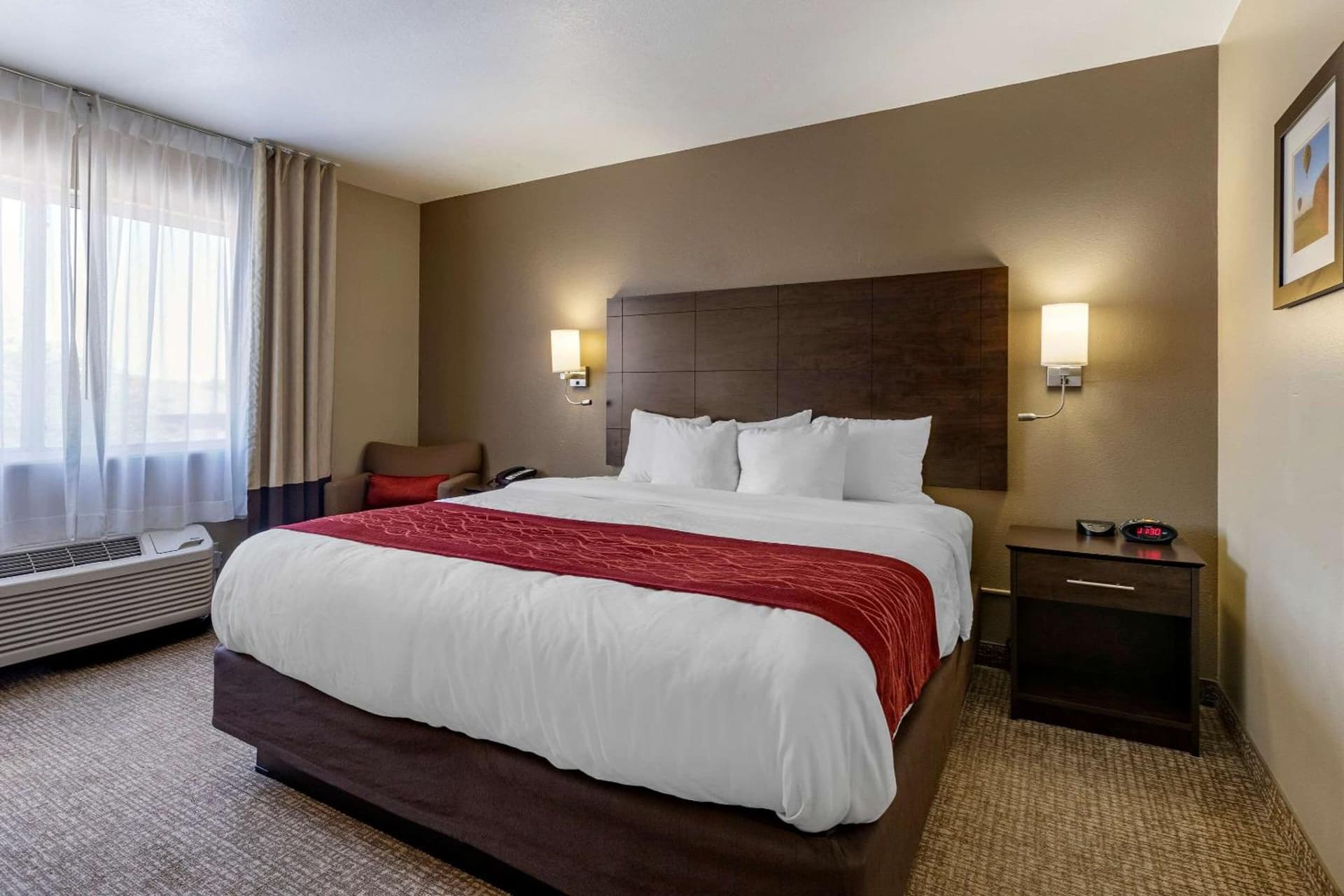 Comfort Inn & Suites Waterloo - Cedar Falls property views in Waterloo, IA — gallery photo 3