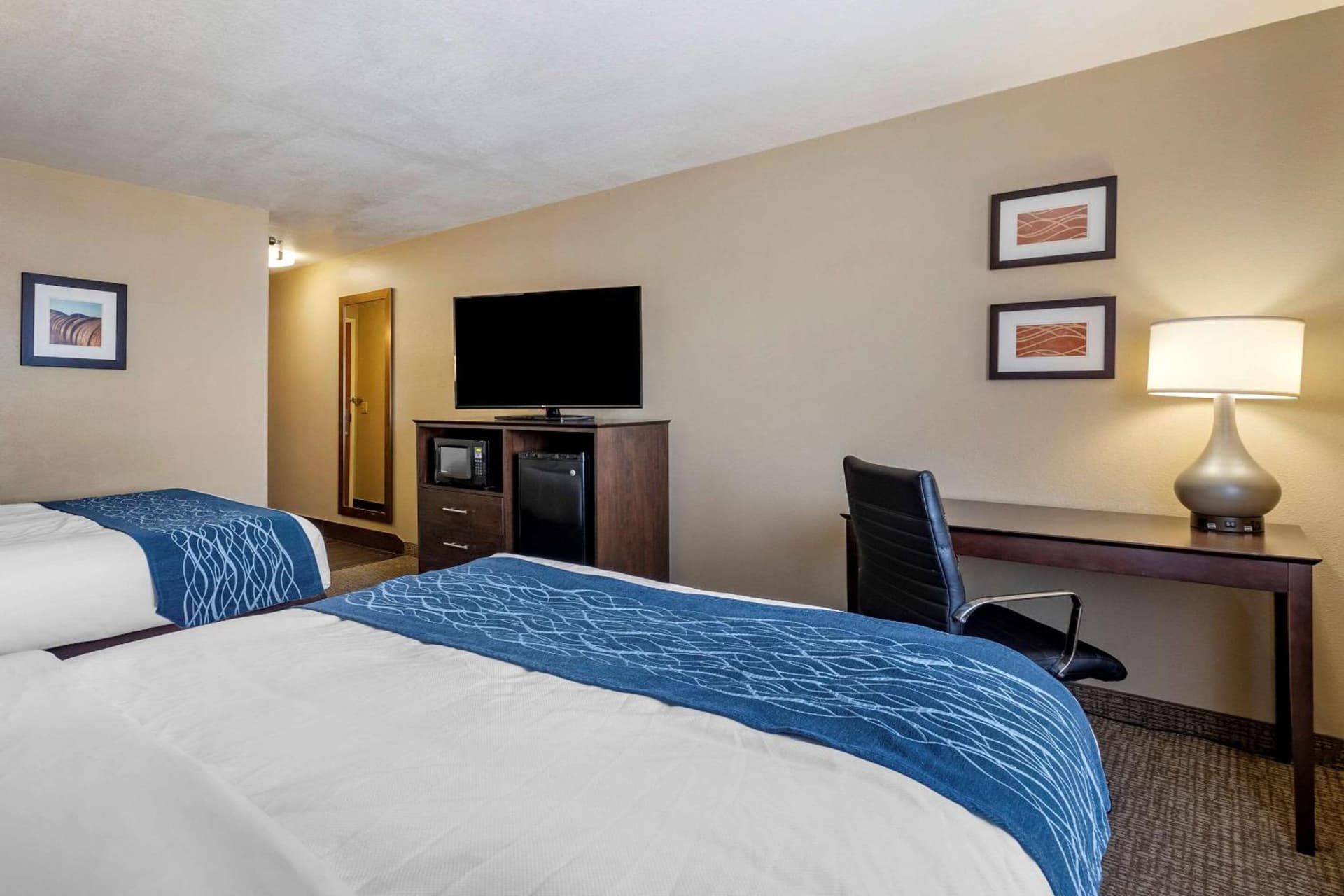 Comfort Inn & Suites Waterloo - Cedar Falls gallery photo in Waterloo, IA — image 18
