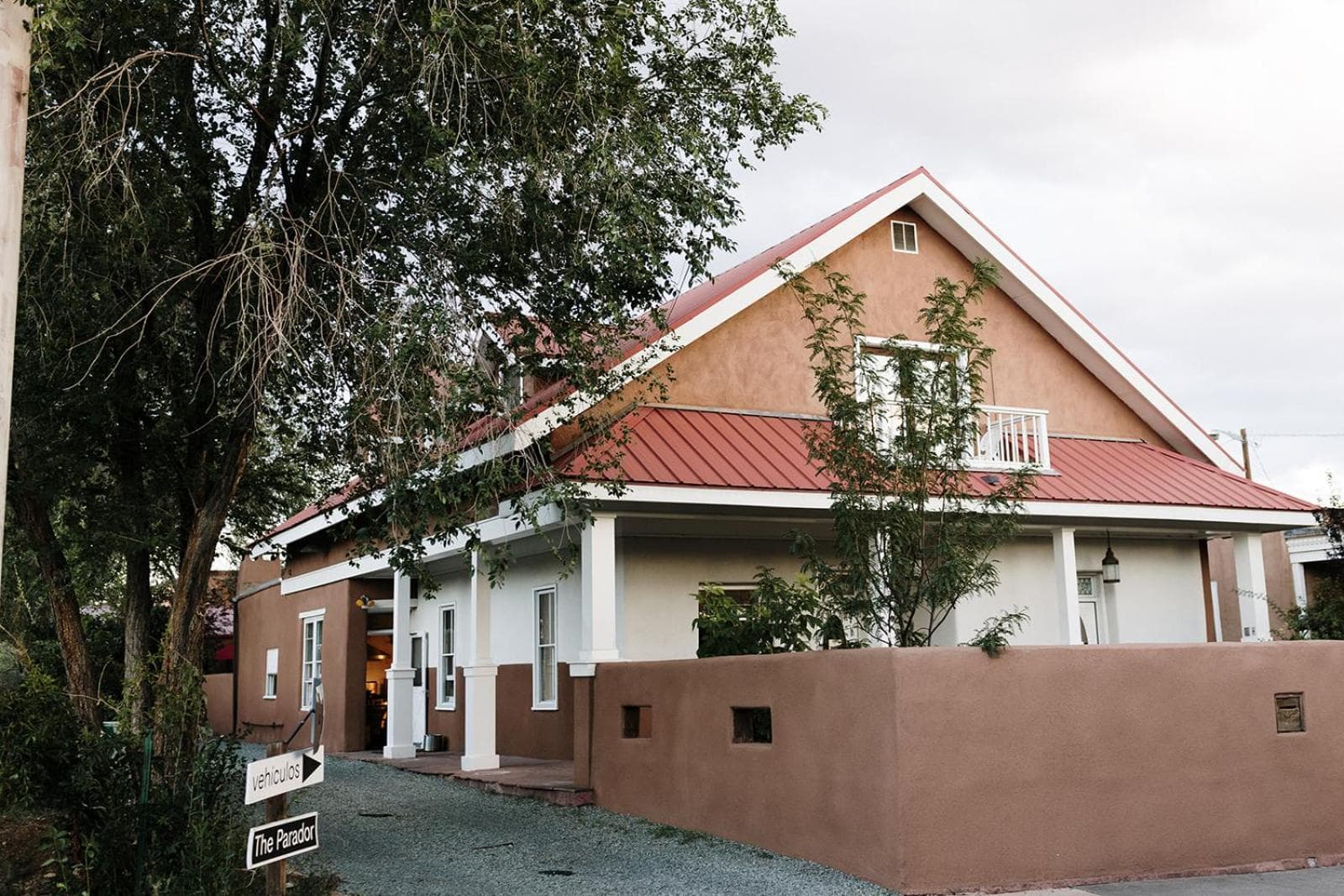 The Parador Farmhand 1 Downtown featured exterior or lobby in Santa Fe, NM — similar hotel