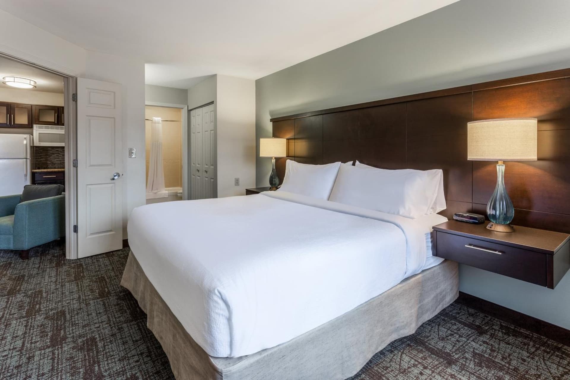 Staybridge Suites Davenport by IHG gallery photo in Bettendorf, IA — image 35