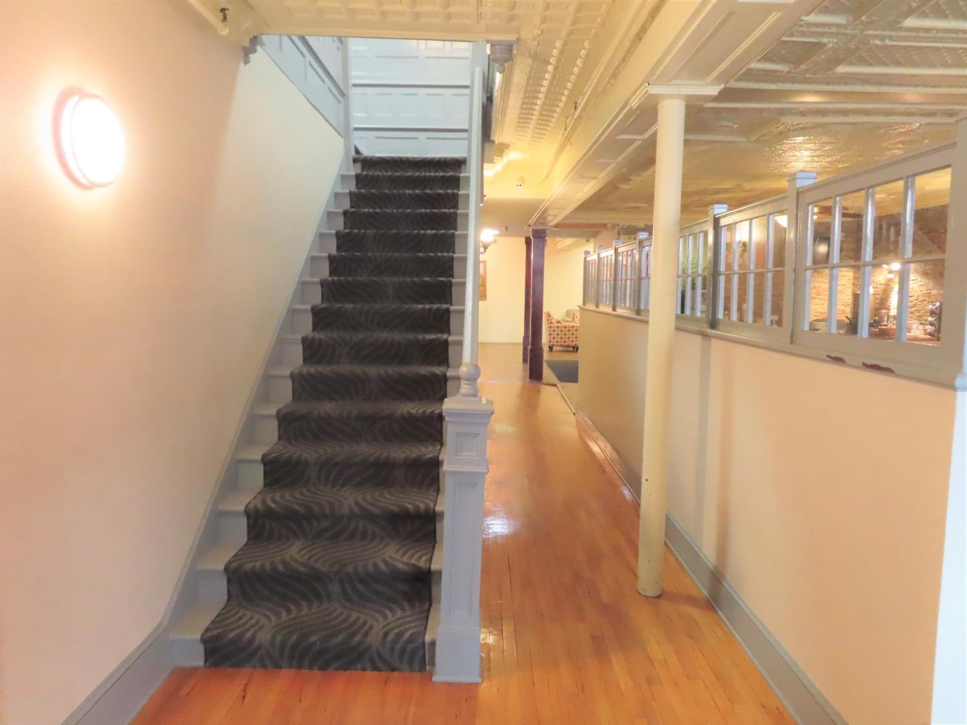 St Charles Hotel Downtown Hudson property views in Hudson, NY — gallery photo 3