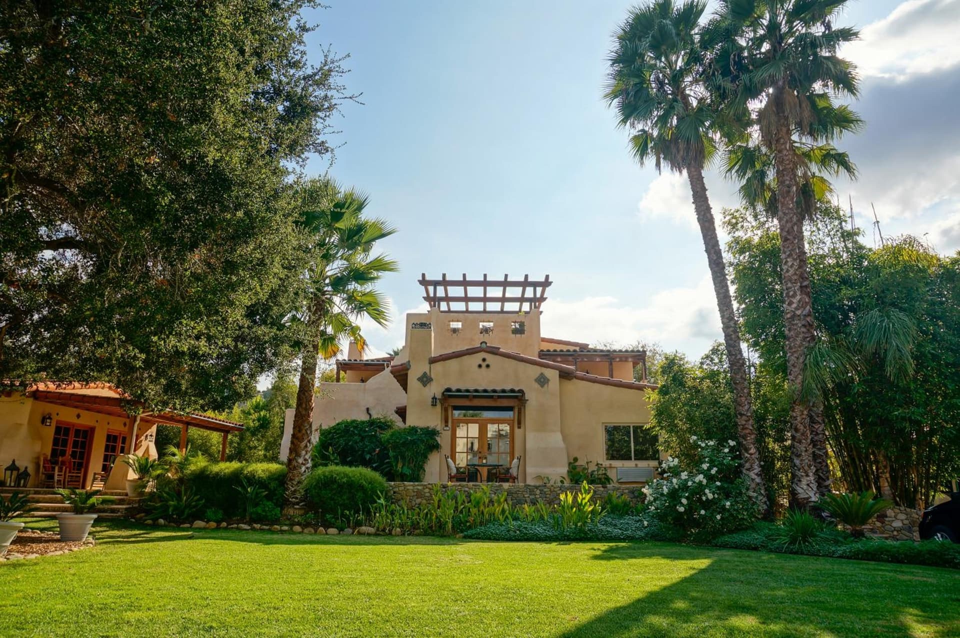 Blue Iguana Inn gallery photo in Ojai, CA — image 36