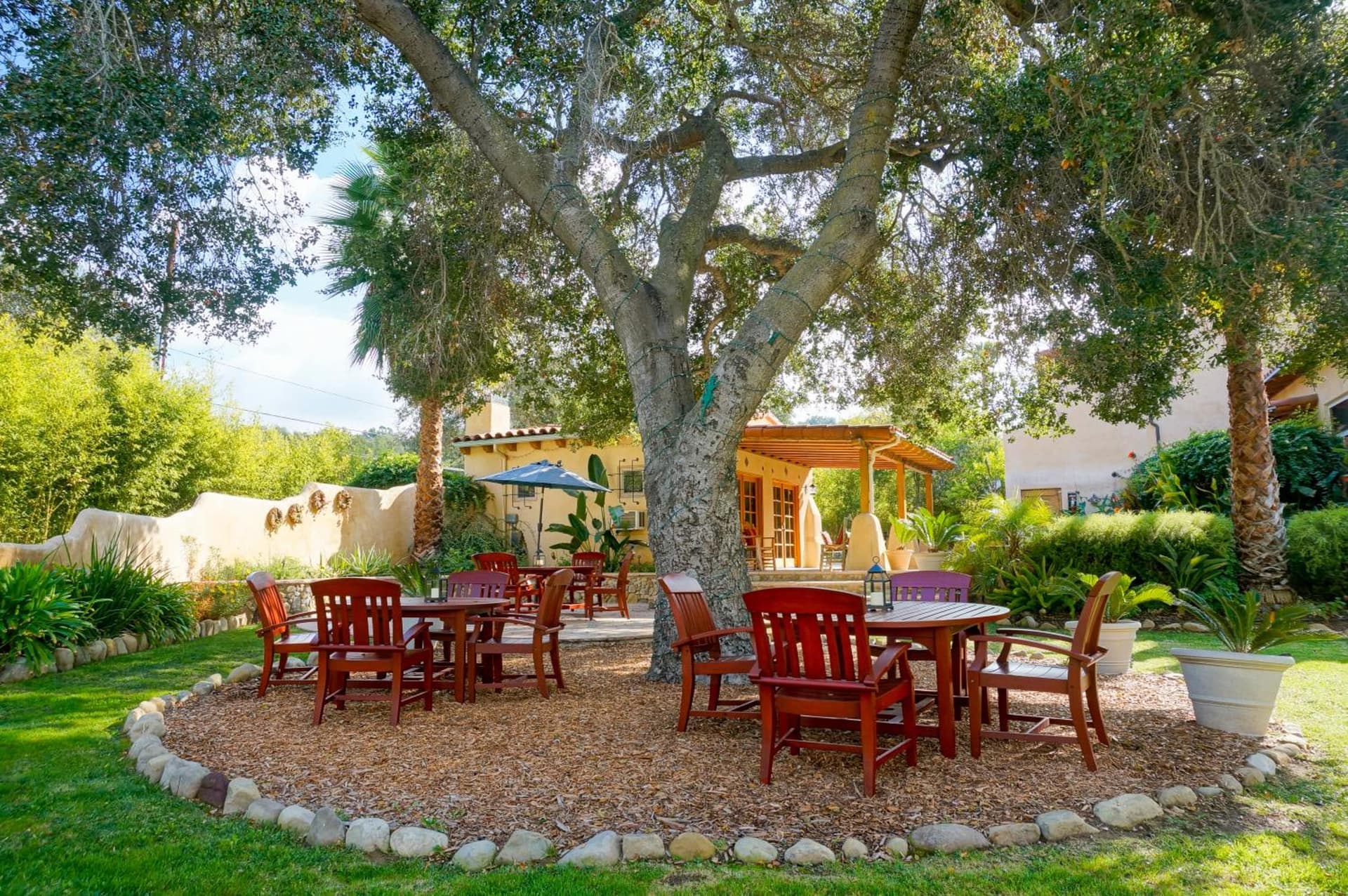 Blue Iguana Inn gallery photo in Ojai, CA — image 37