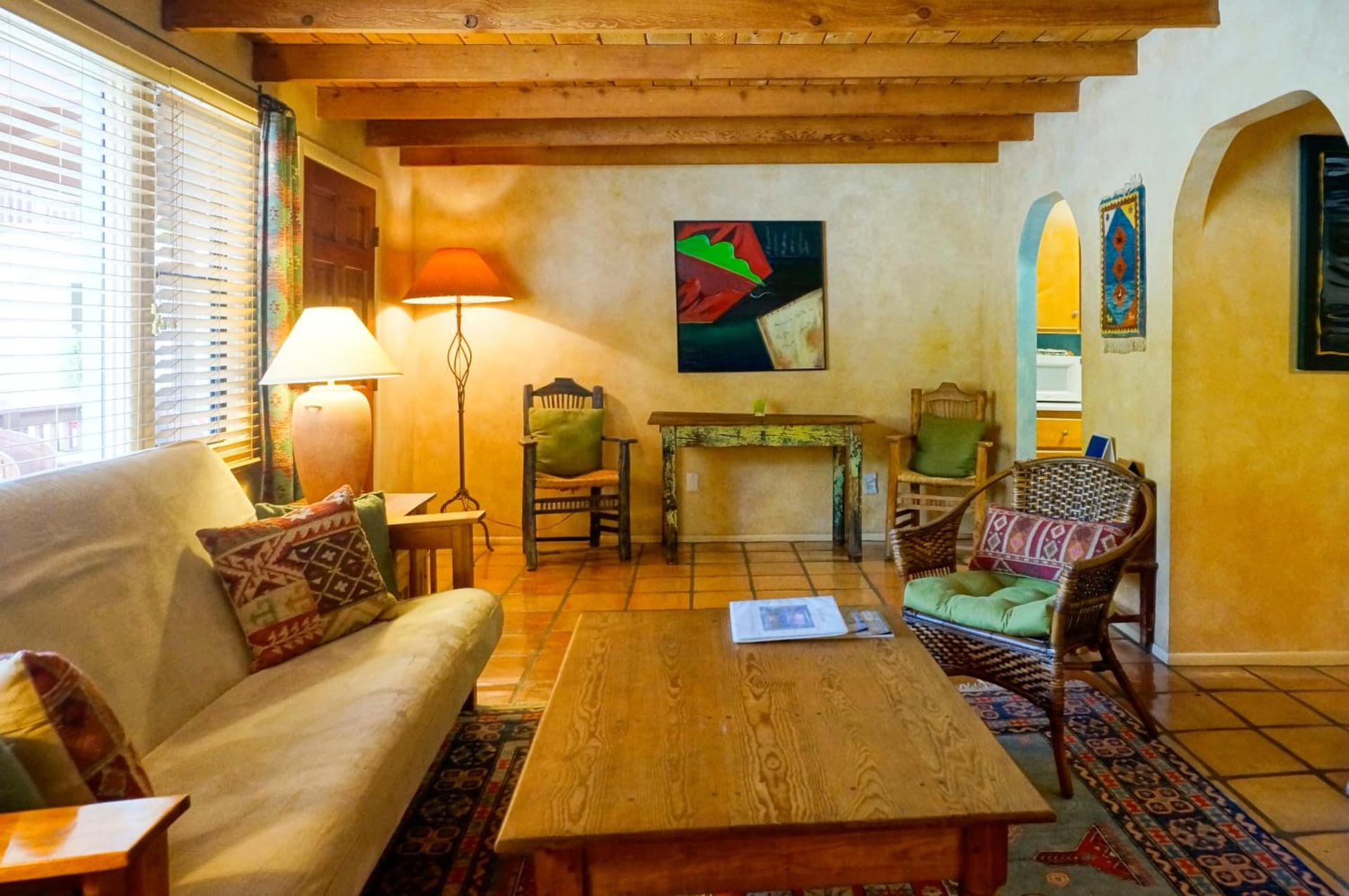 Blue Iguana Inn property views in Ojai, CA — gallery photo 3