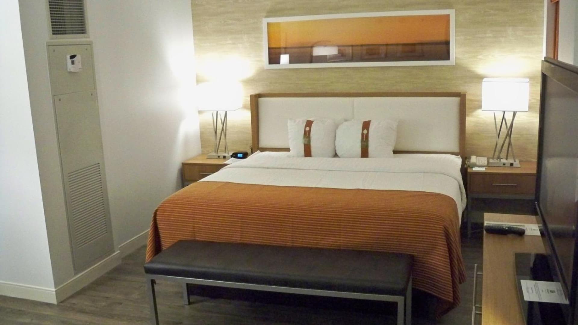 Holiday Inn San Antonio-Riverwalk by IHG gallery photo in San Antonio, TX — image 36