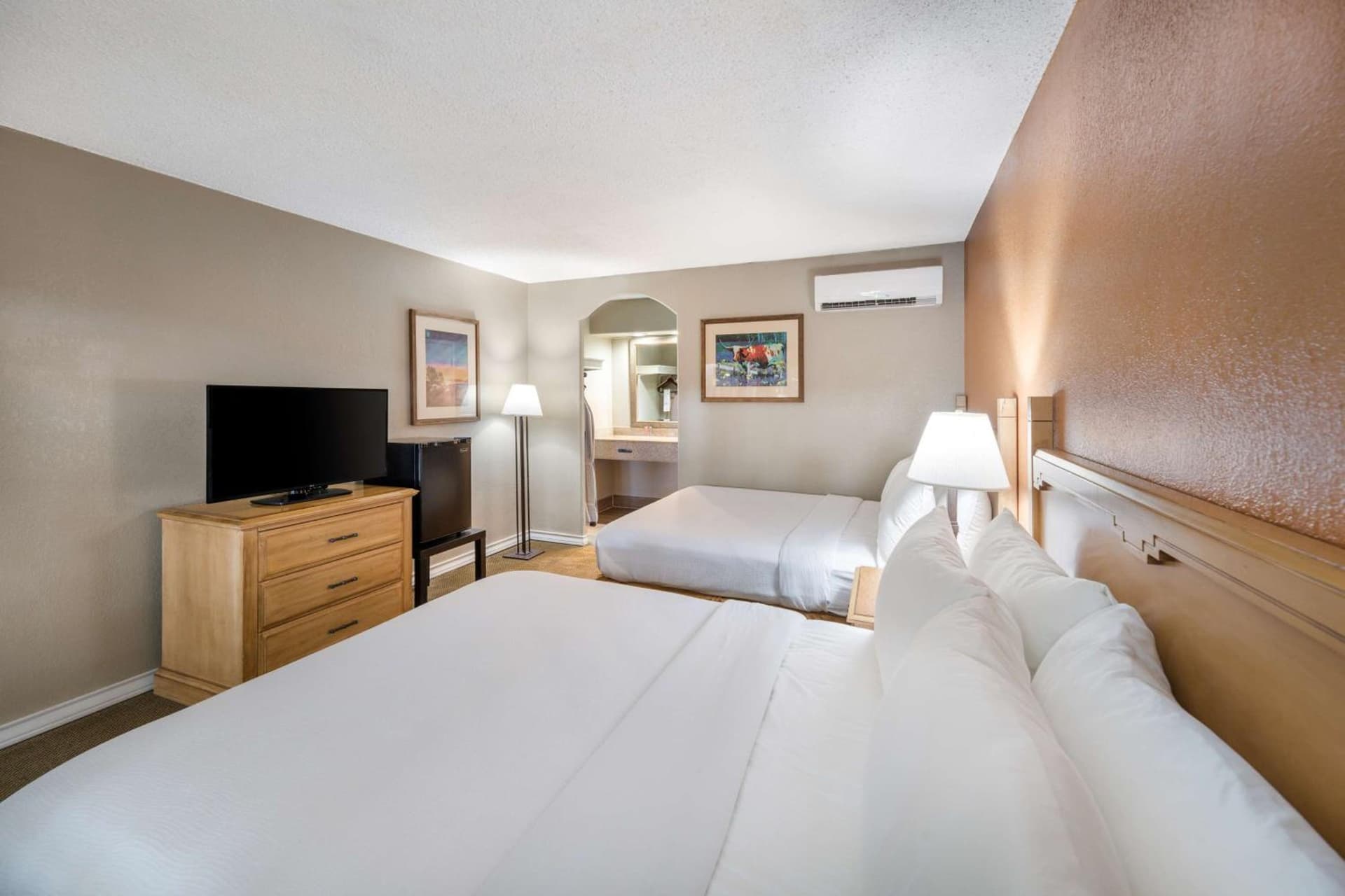 Pearl on the Concho interior in San Angelo, TX — gallery photo 2