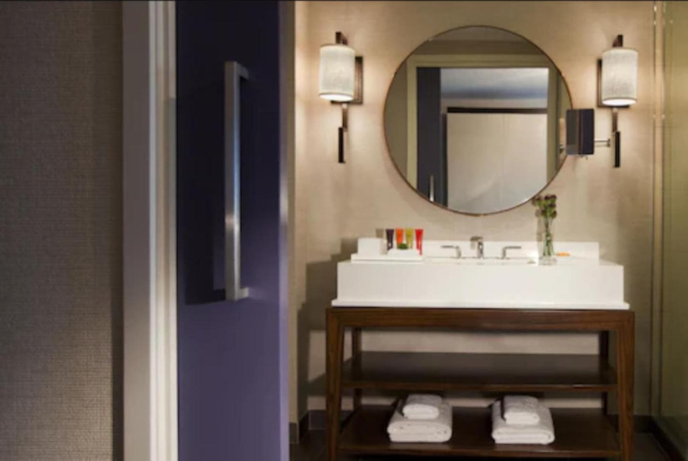 Kimpton Hotel Palomar Phoenix Cityscape by IHG gallery photo in Phoenix, AZ — image 32