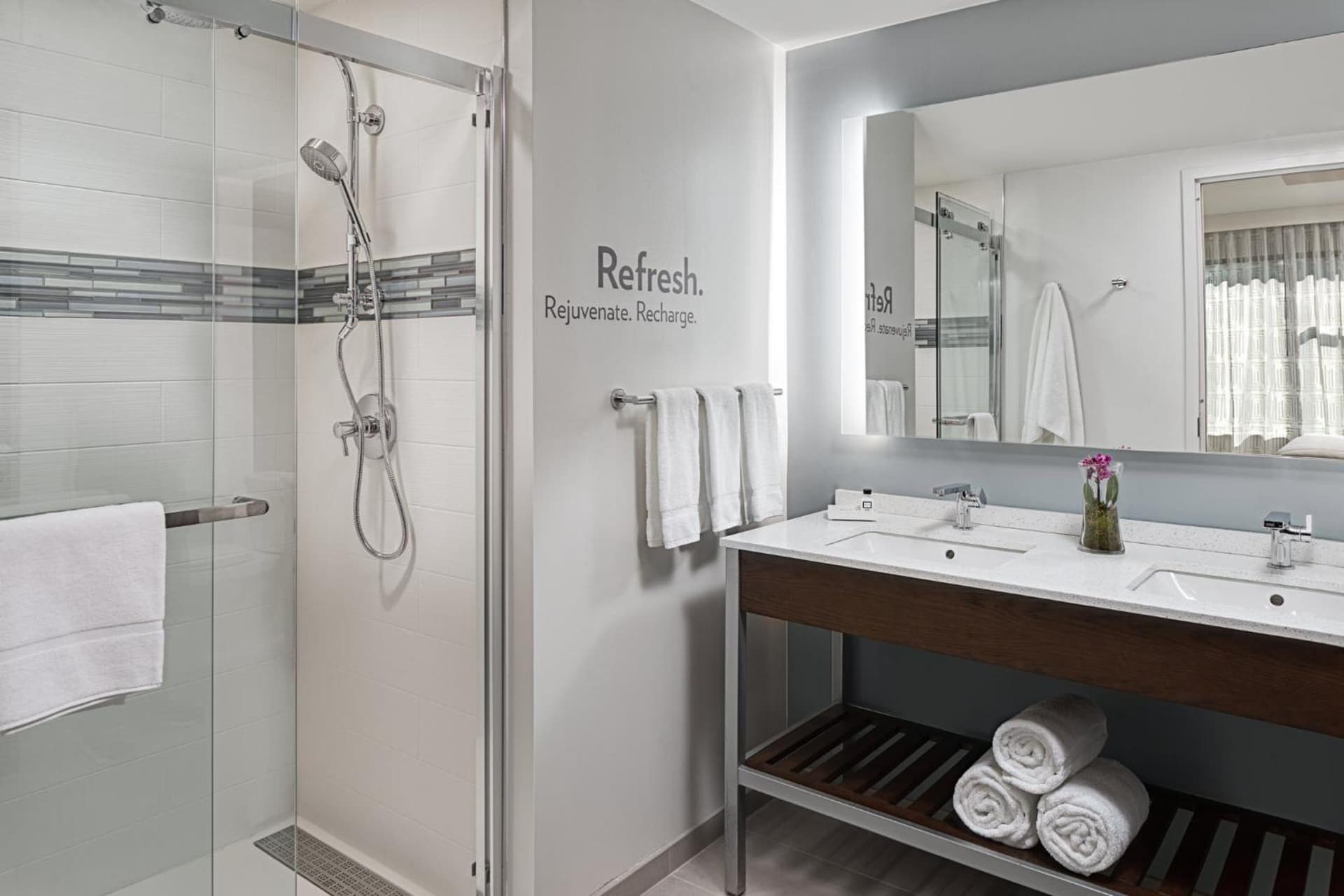 EVEN Hotel Shenandoah - The Woodlands by IHG gallery photo in The Woodlands, TX — image 15