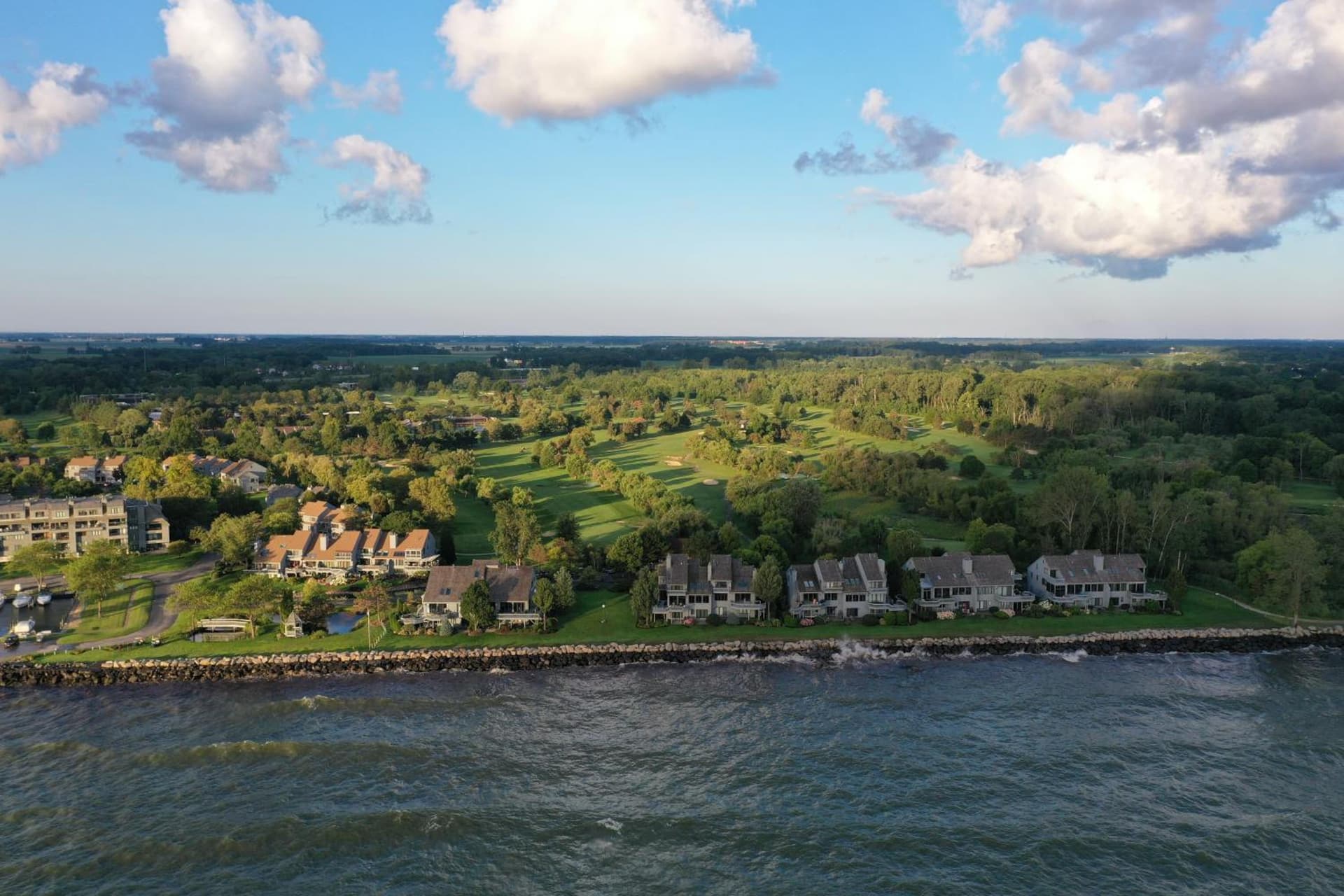 Sawmill Creek by Cedar Point Resorts gallery photo in Sandusky, OH — image 47