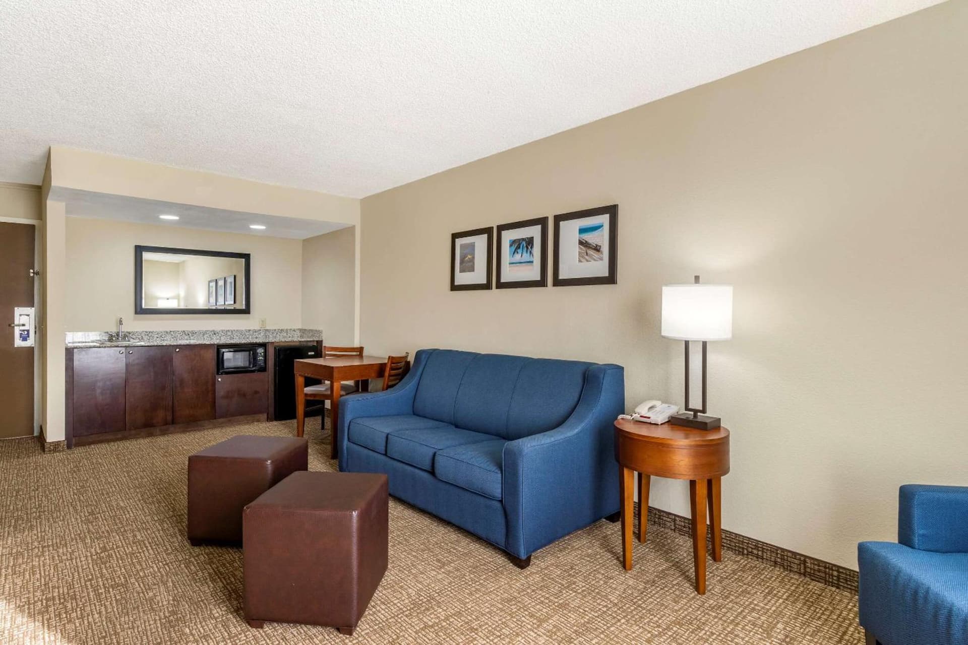 Comfort Inn & Suites St Pete - Clearwater International Airport gallery photo in Clearwater, FL — image 17